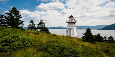 Scenic Wonders of Newfoundland, Labrador & Ile Saint Pierre Guided Tour