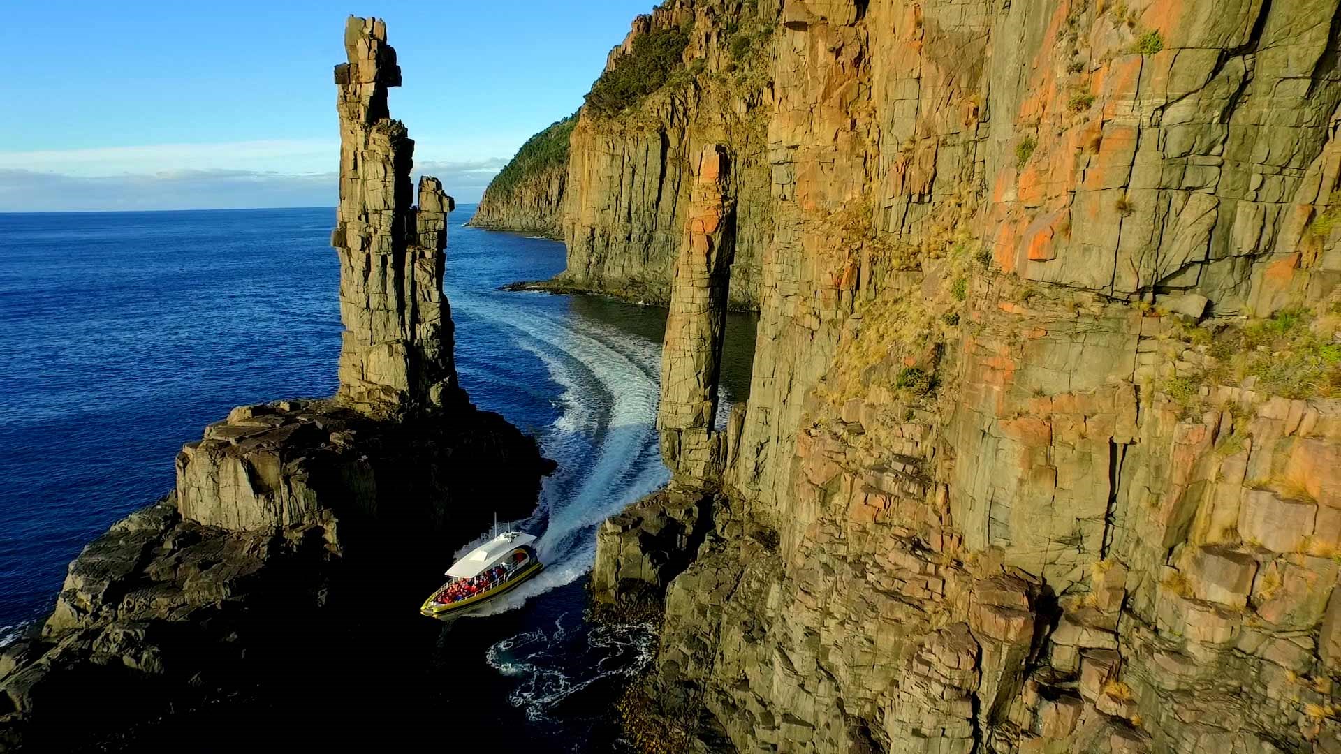 Enjoy a cruise to Bruny Island in Tasmania, Australia