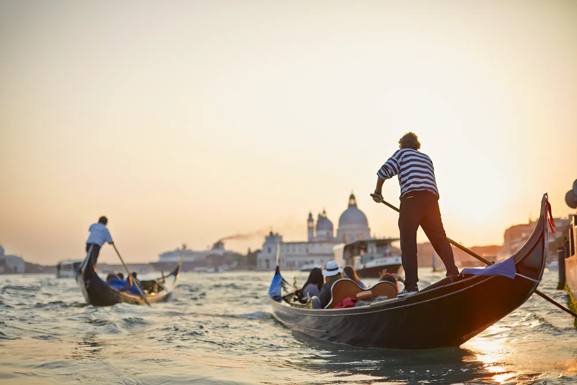 day-hero-goodbye-venice-italy.webp