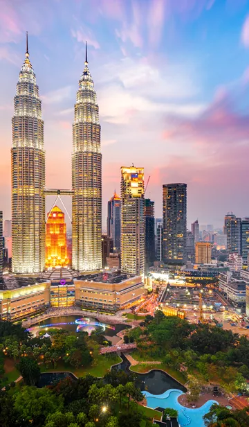 Petronas Towers 466842820