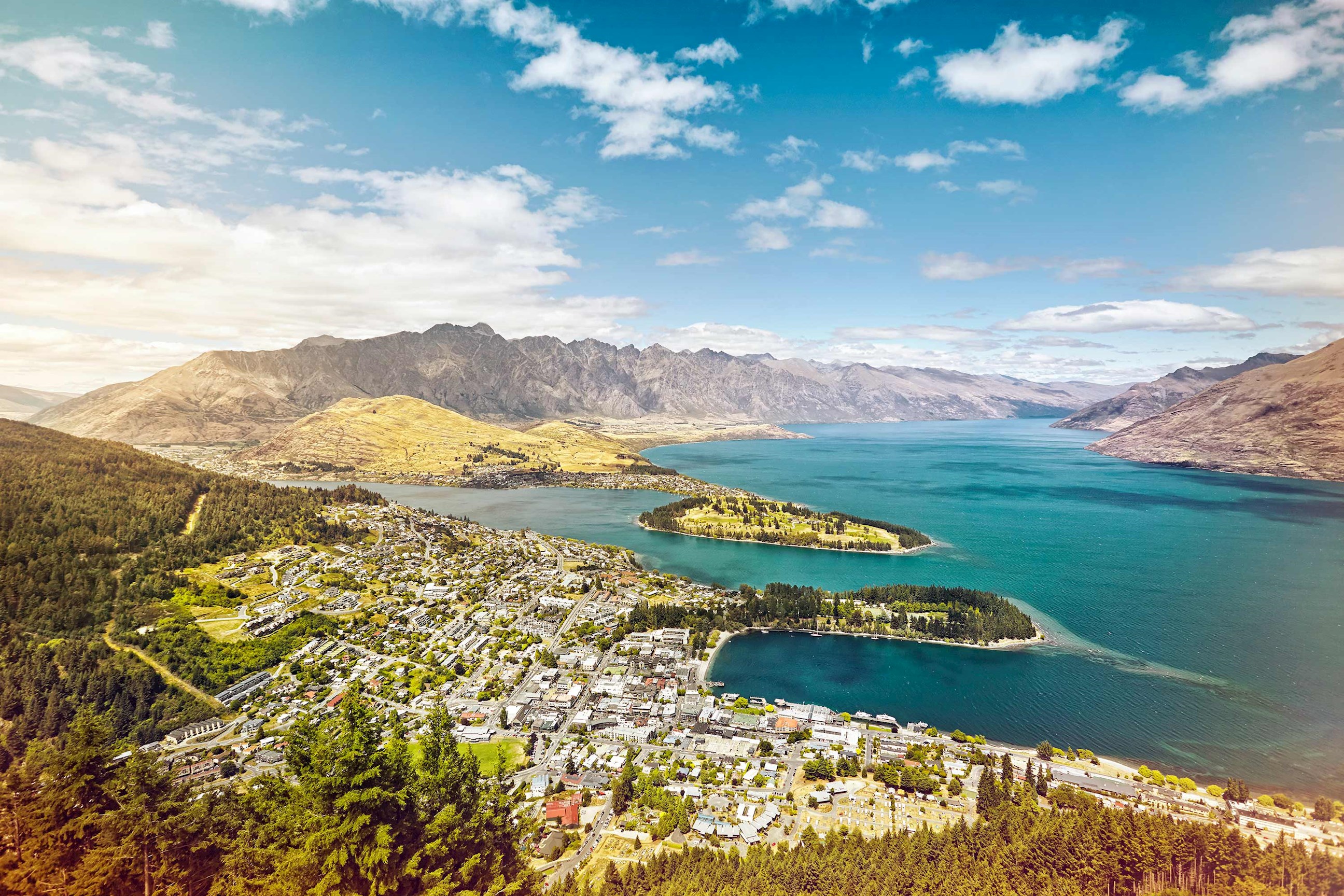 view-queenstown-new-zealand.jpg