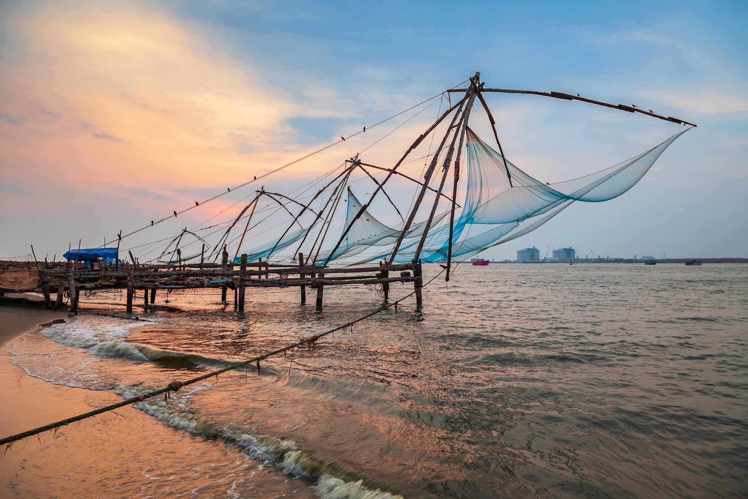 fishing-nets-kochi-kerala.jpg