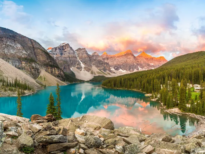 Moraine Lake surrounded by mountains in Alberta Banff National Park, Canada