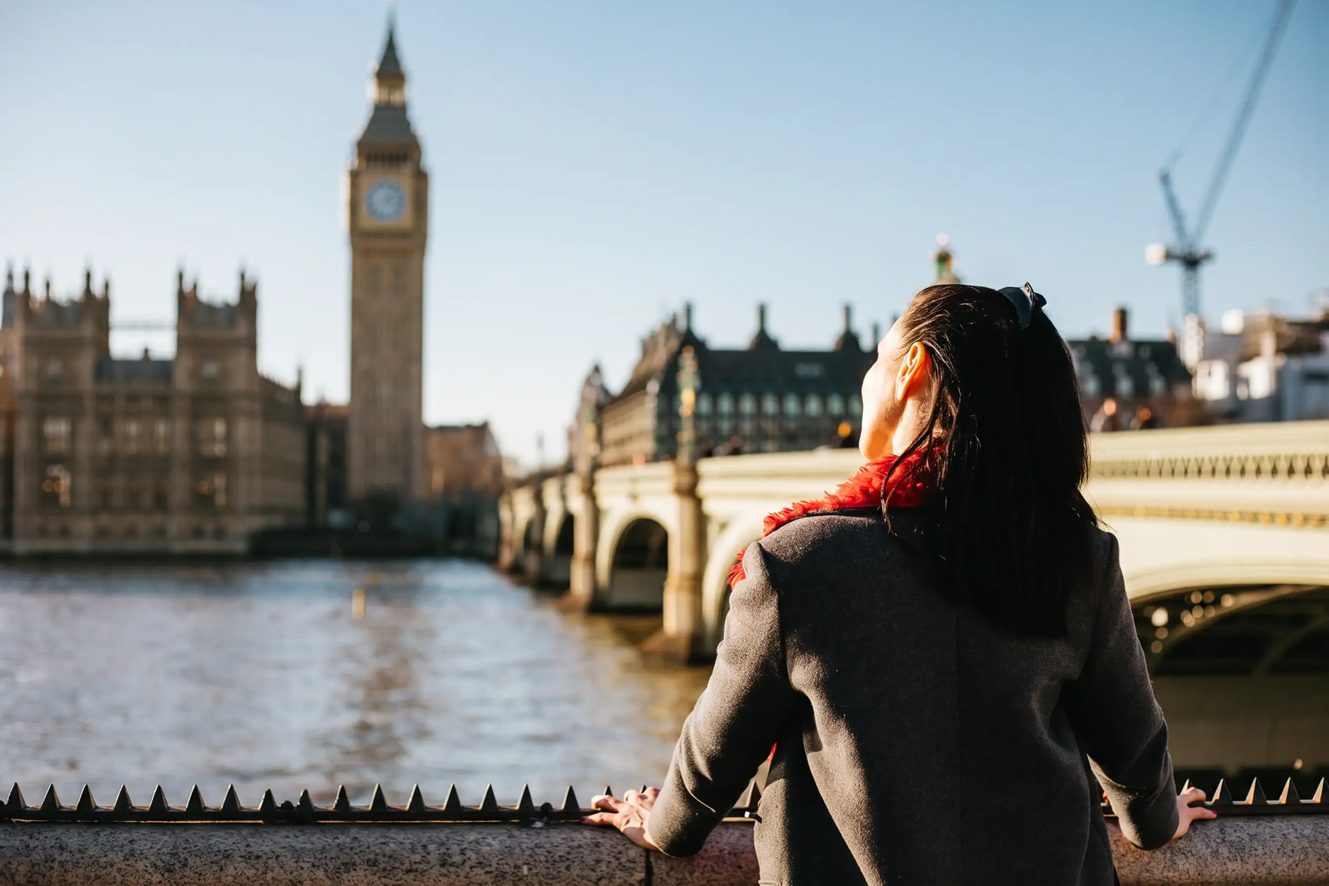 day-hero-woman-having-fun-on-westminster-bridge-london-england.webp