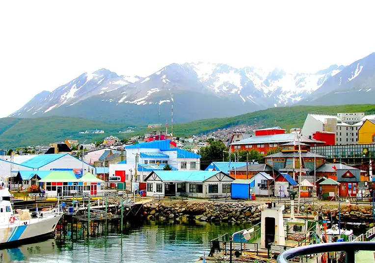 multi-colored-houses-in-ushuaia-argentina-500676996.webp