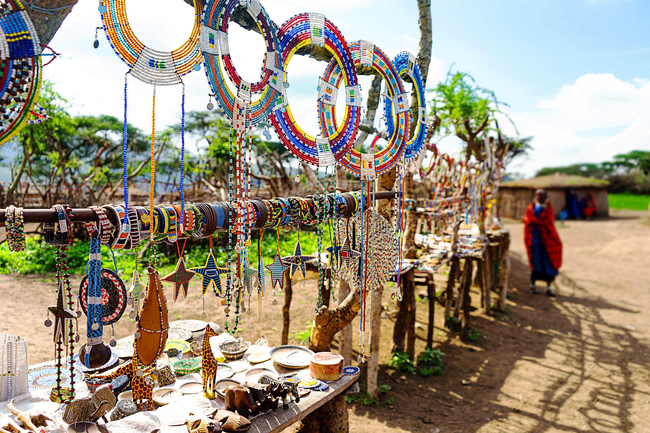 traditional-jewelry-maasai-mara-kenya.jpg