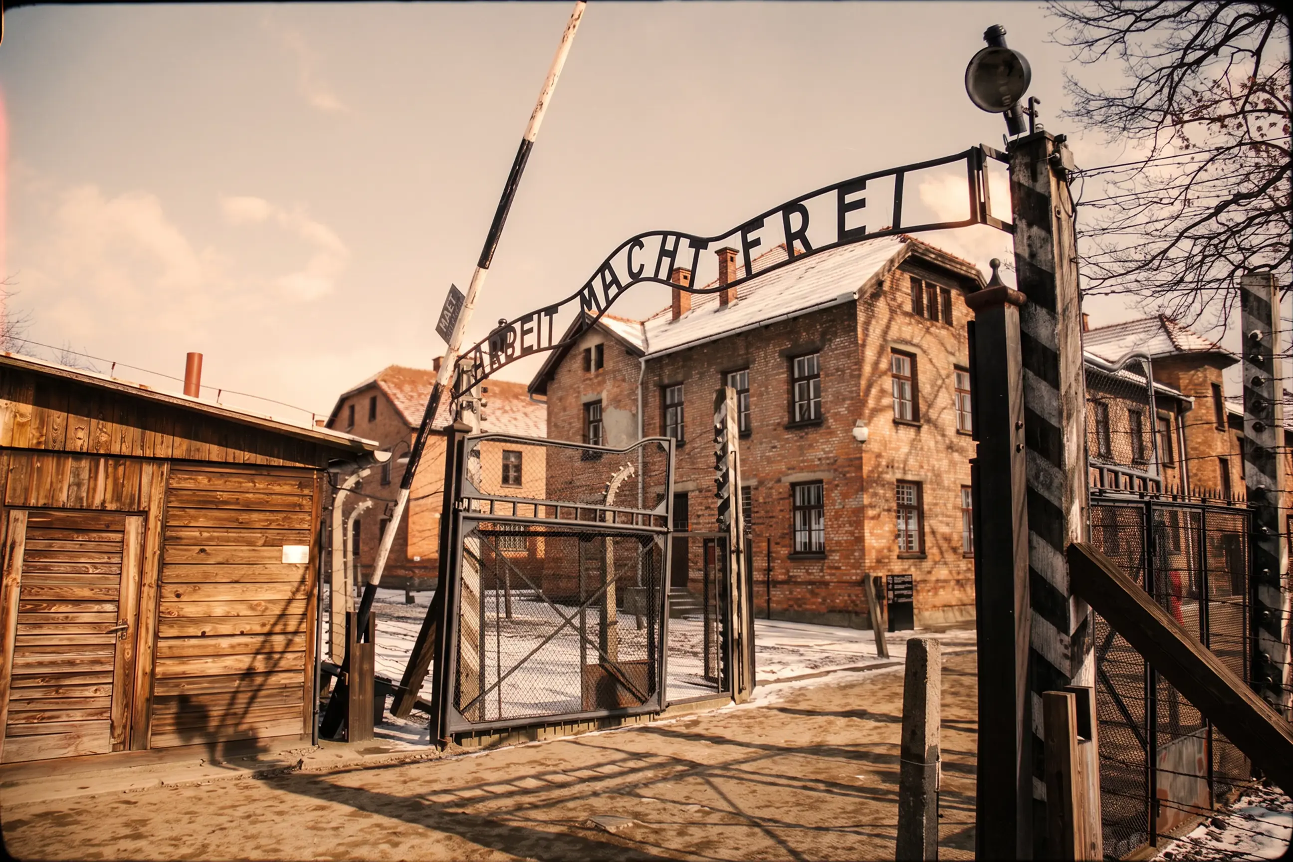 day-hero-concentration-camp-auschwitz-poland.webp