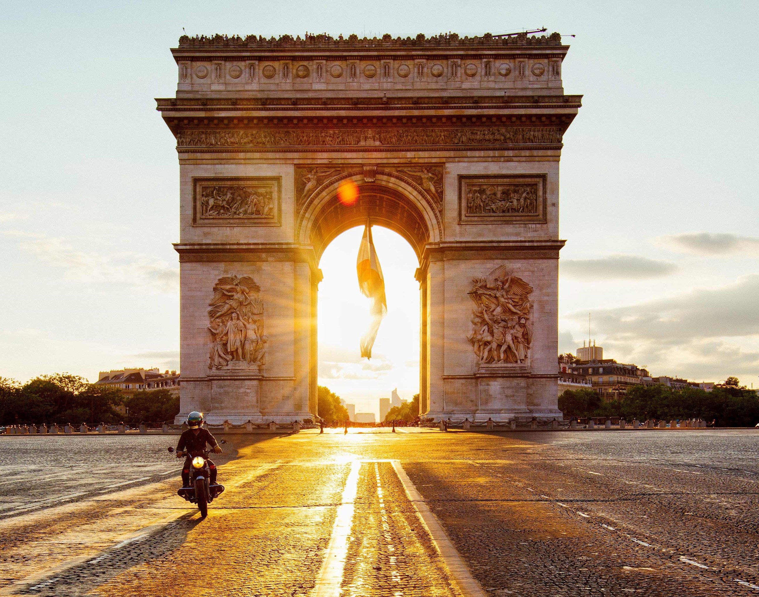 arc-de-triomphe-paris-france.jpg
