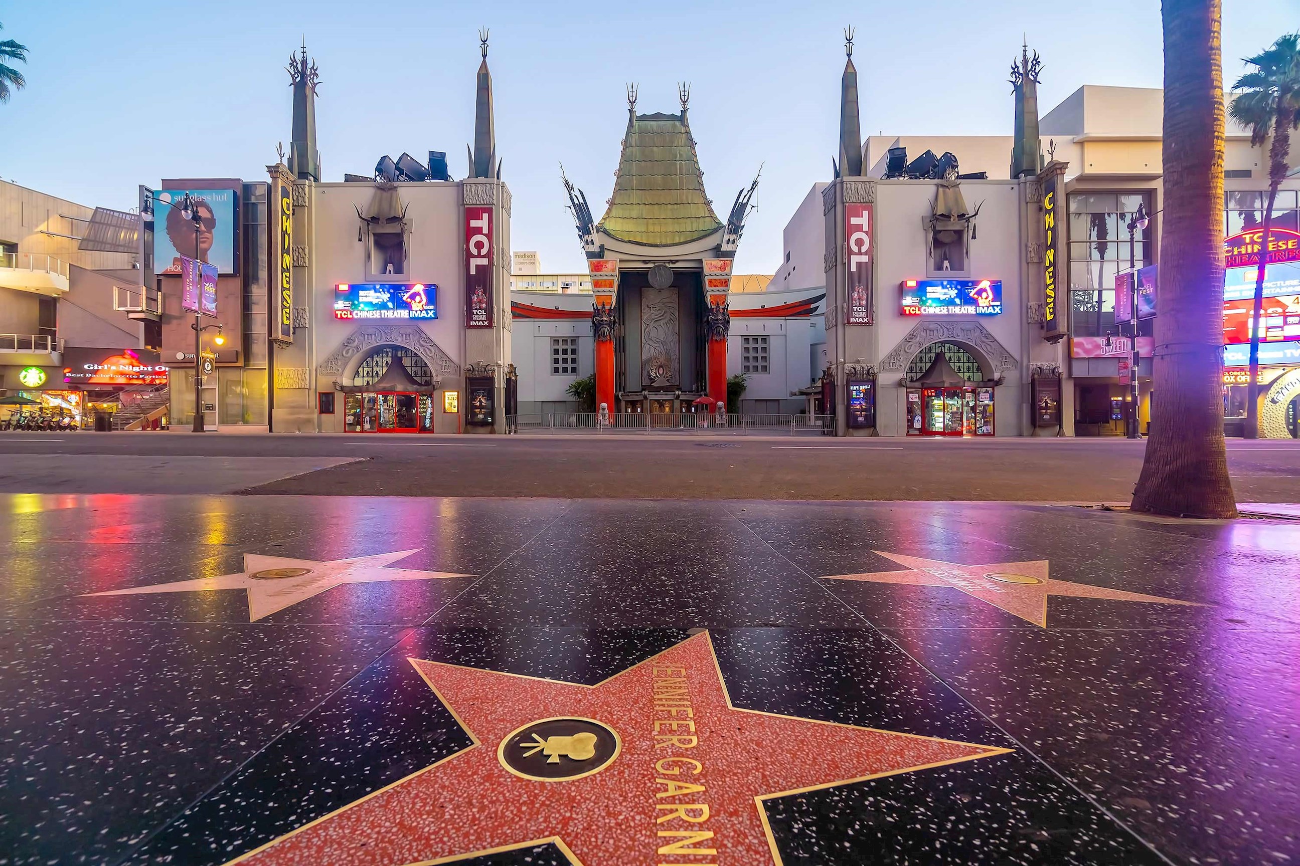 hollywood-boulevard-los-angeles-usa.jpg