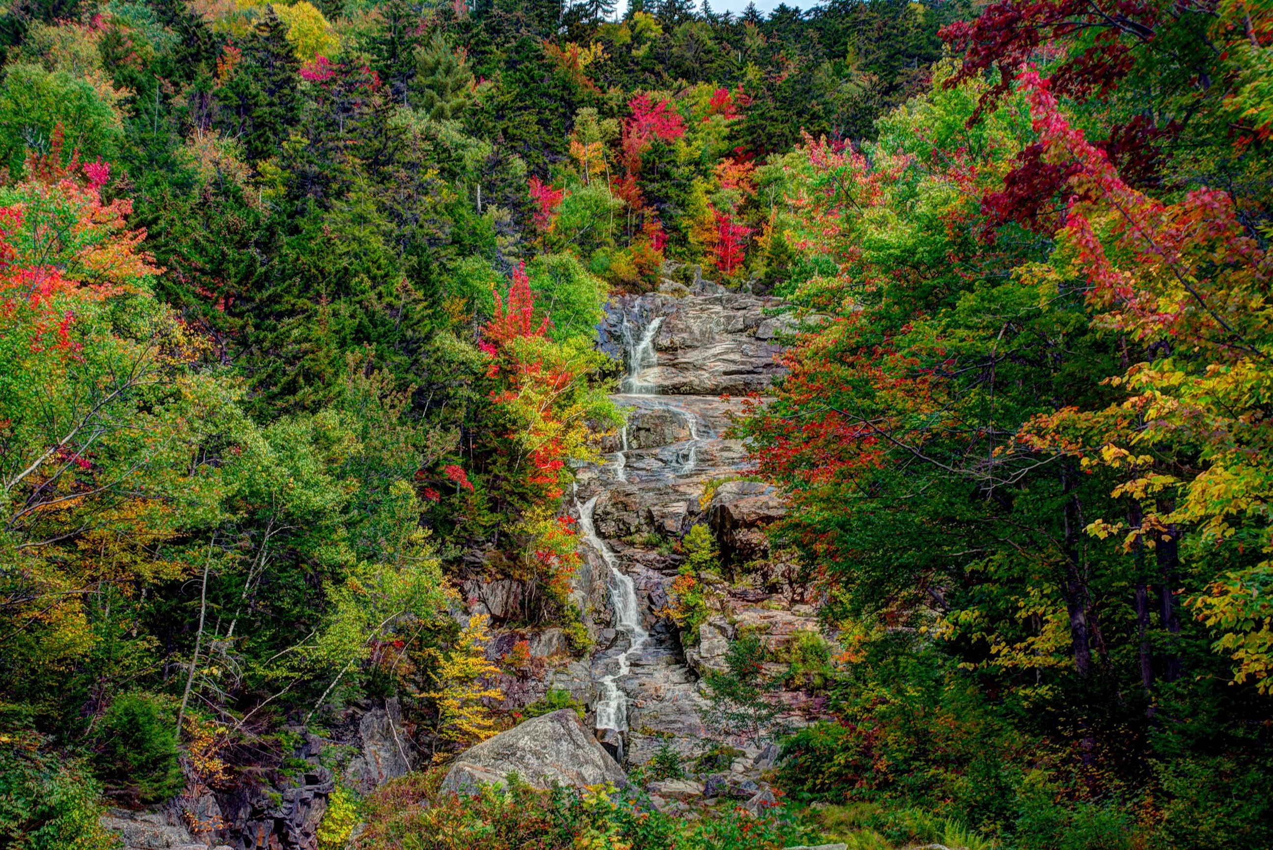 silver-cascade-waterfall-north-conway-usa.jpg