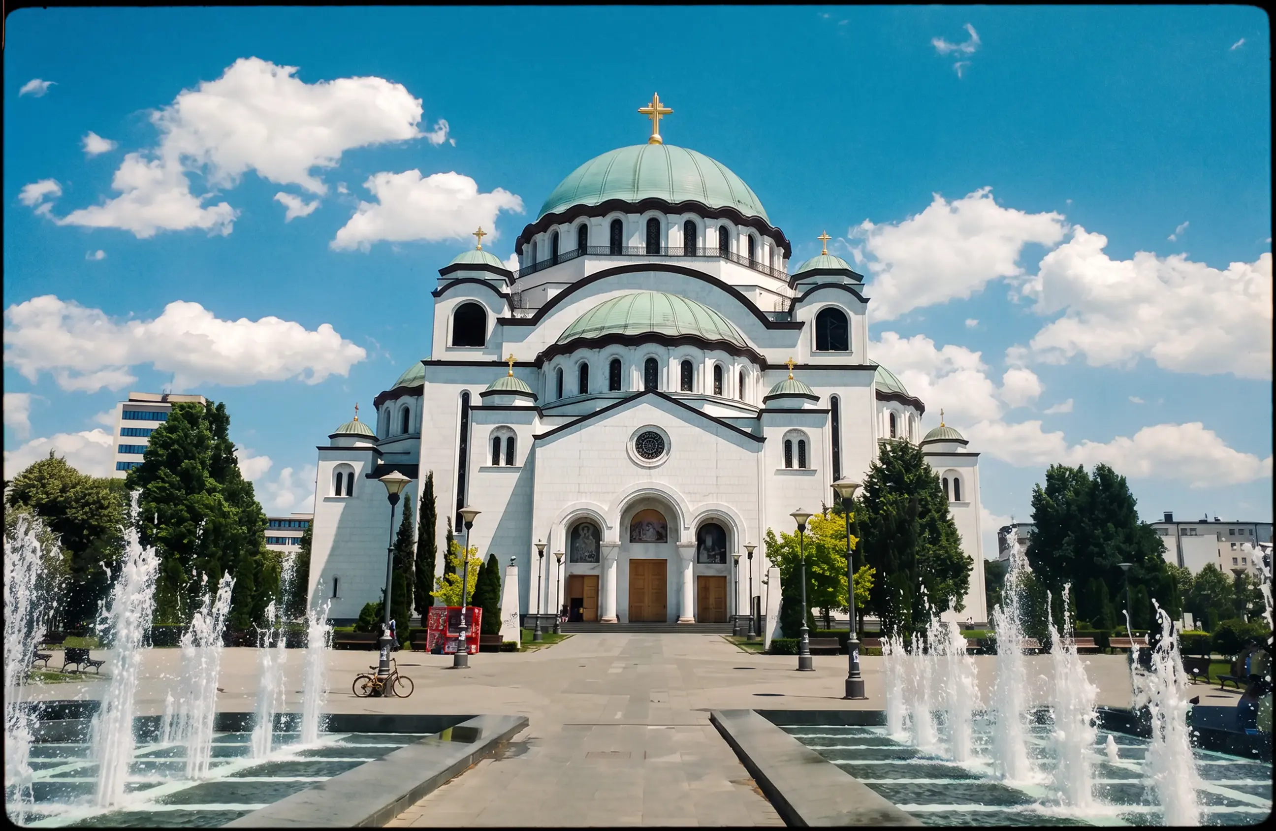day-hero-church-of-saint-sava-in-belgrade-serbia.webp