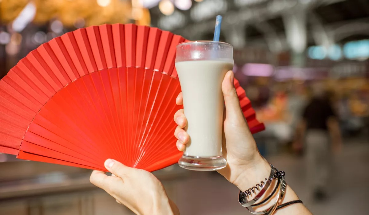 horchata-traditional-spanish-drink.jpg