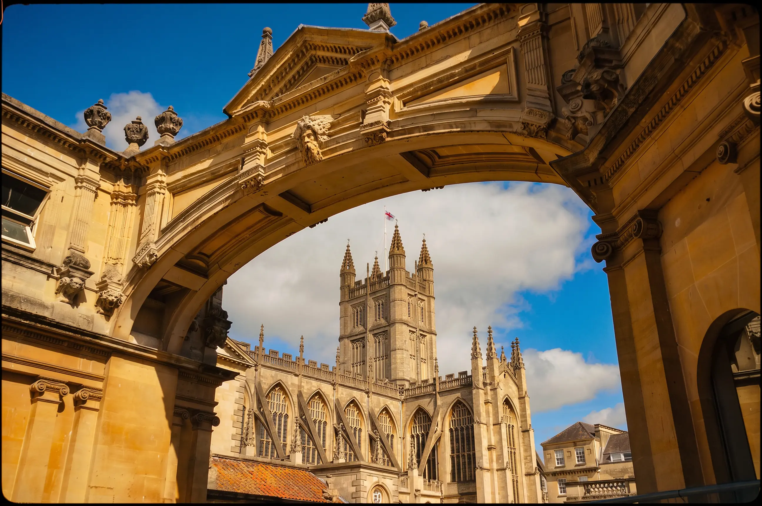 day-hero-york-street-arch-and-bath-abbey-york-england.webp
