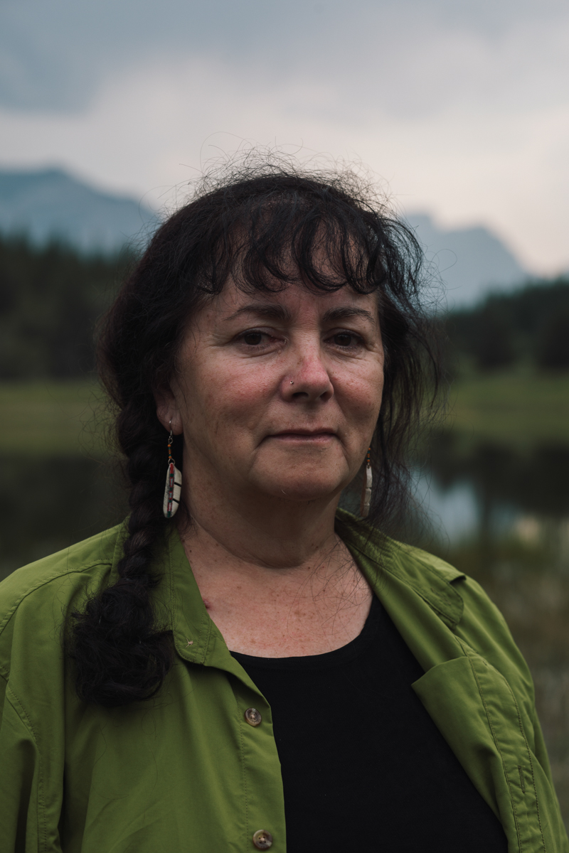 Portrait image of Brenda, Mahikan Trails Canada specialist