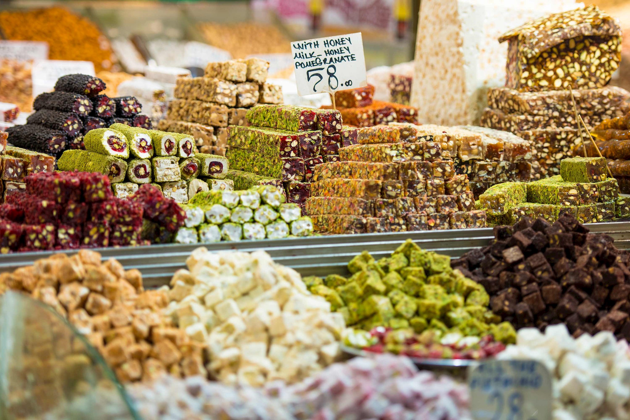 food-market-turkish-delight-istanbul-turkey.jpg
