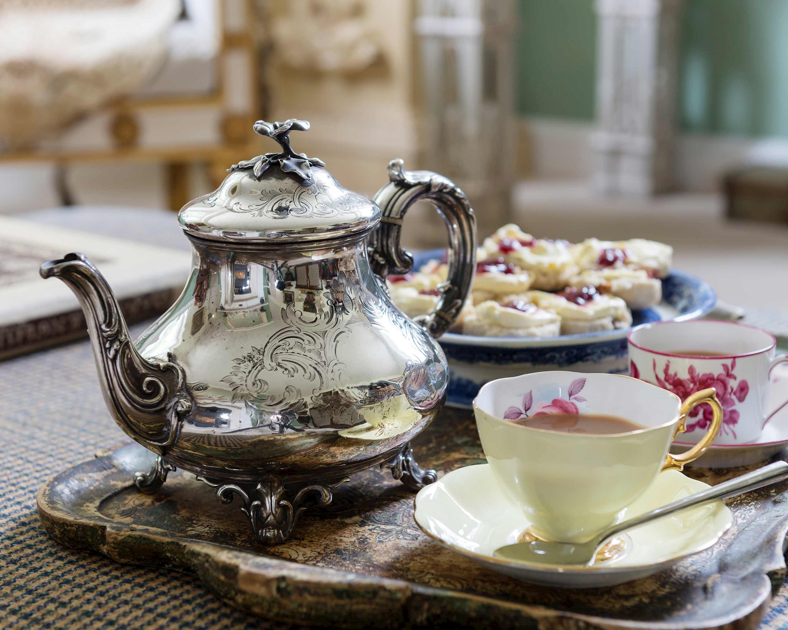 teapot-cups-saucers-scones-london-england.jpg