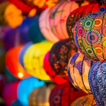 lanterns-hoi-an-vietnam.jpg