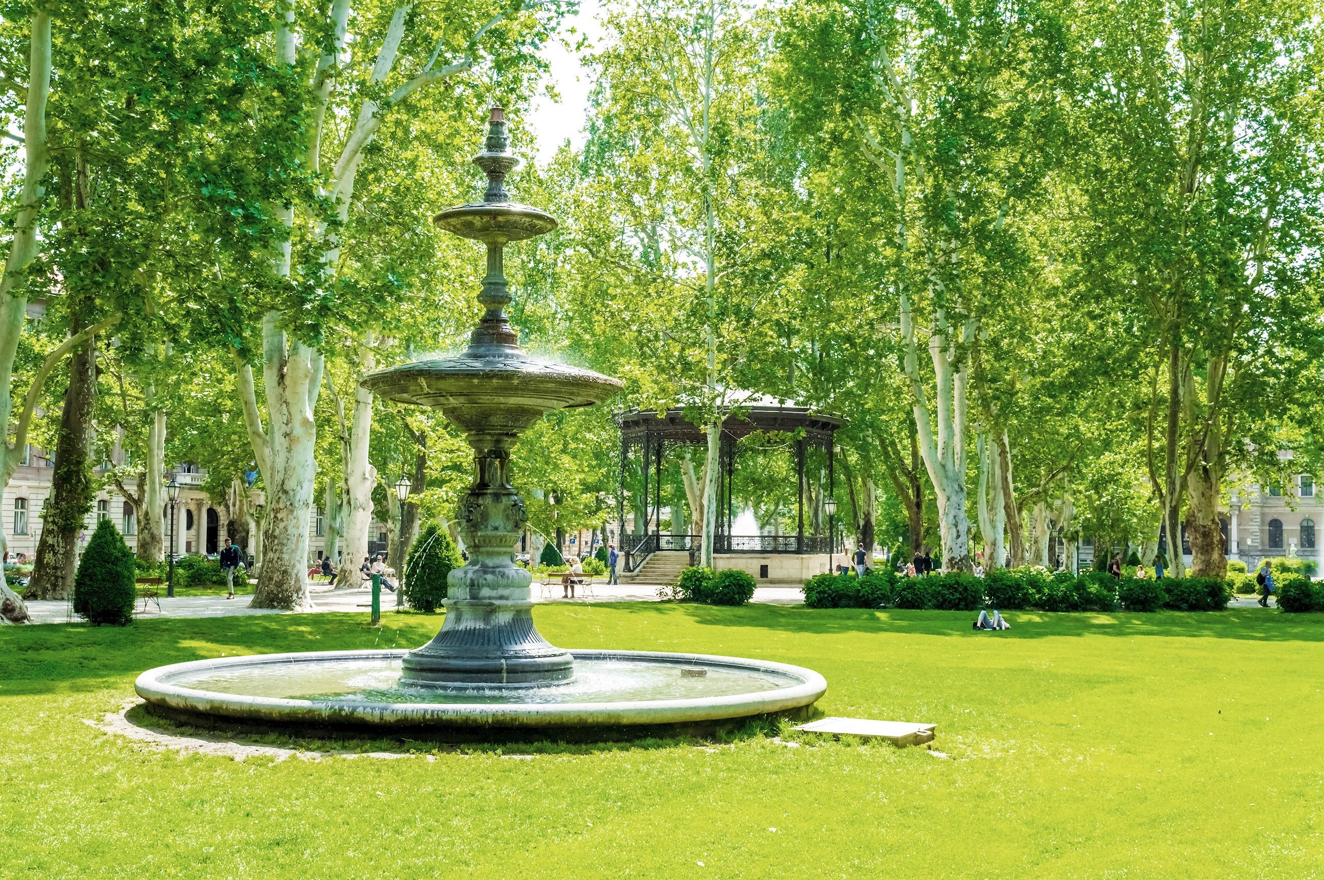 park-zrinjevac-zagreb-croatia.jpg
