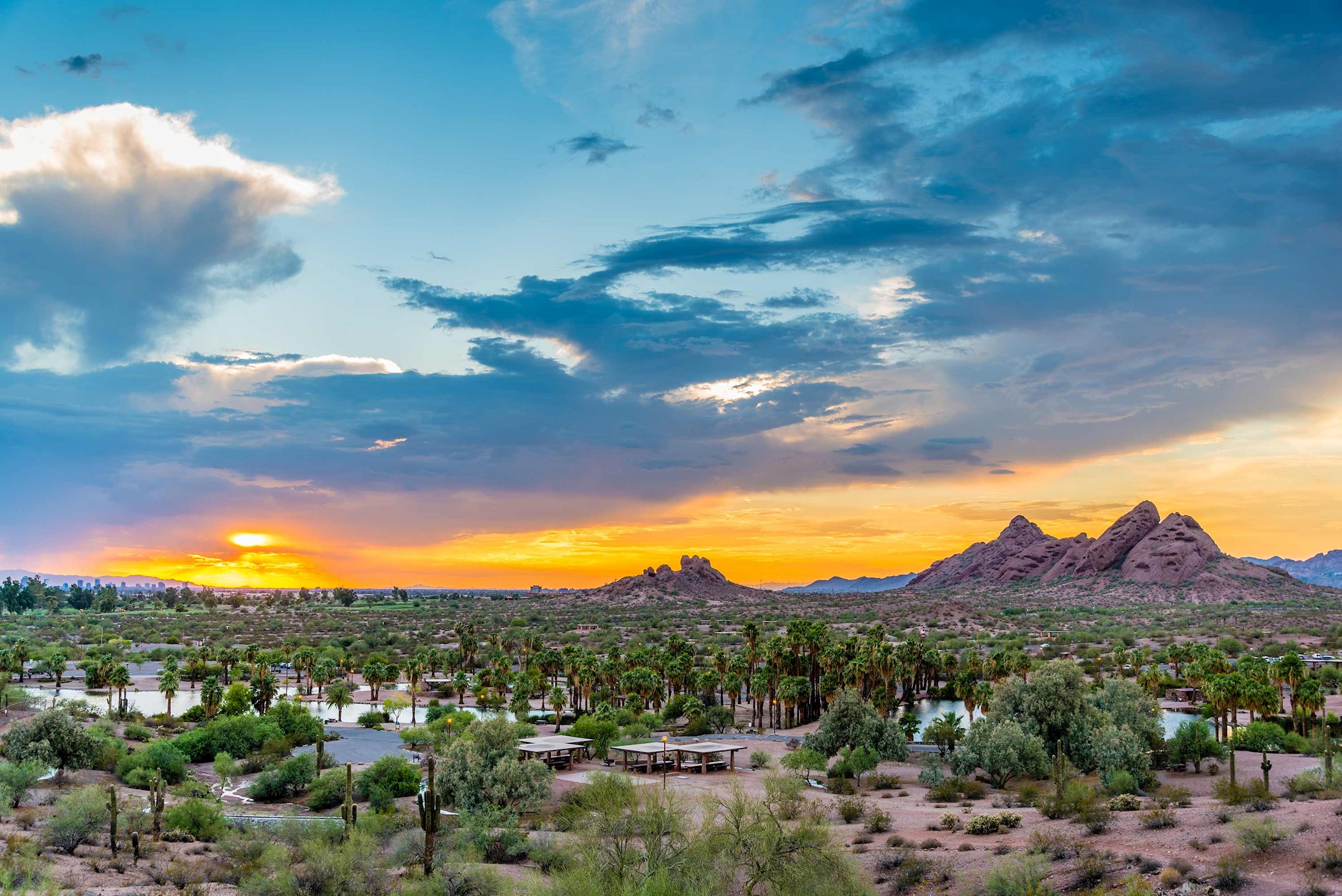papago-park-phoenix-usa.jpg