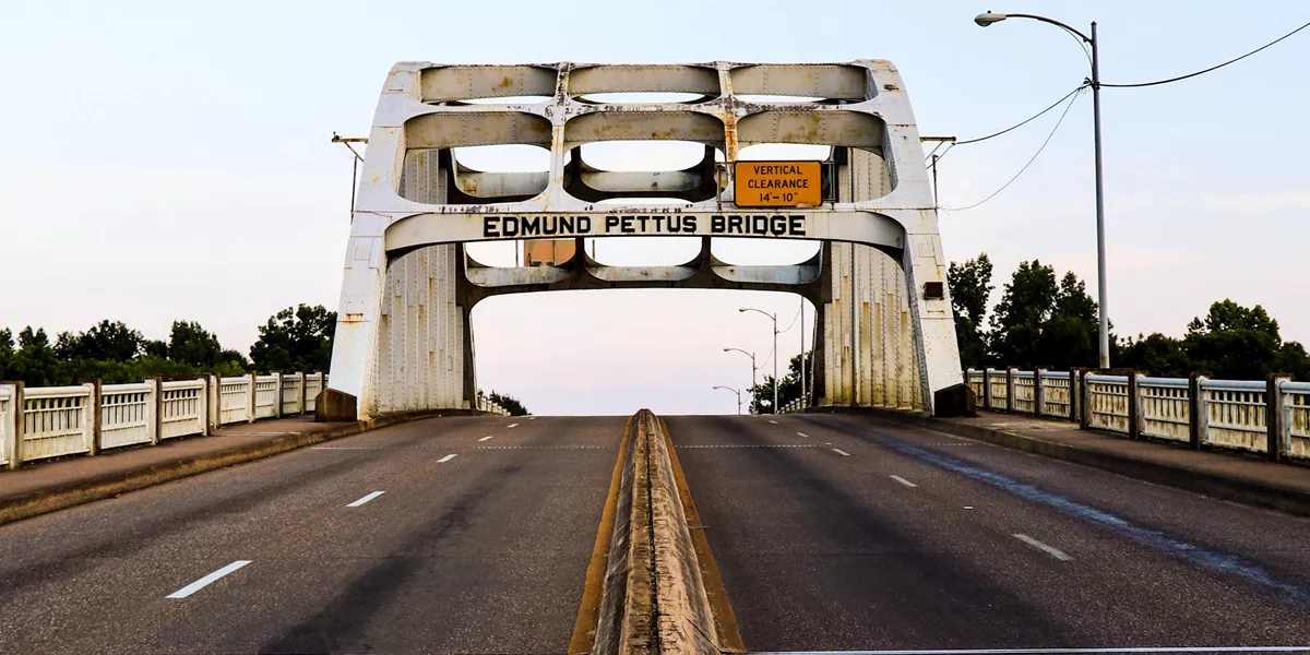 Take a guided walking tour of Selma, Alabama, USA