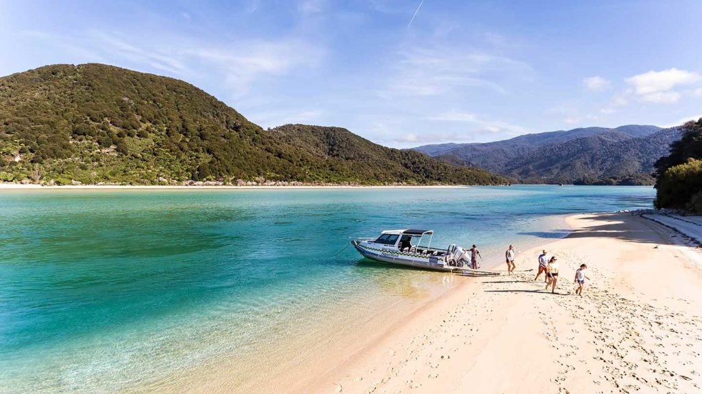 beach-able-tasman-in-new-zealand.jpg
