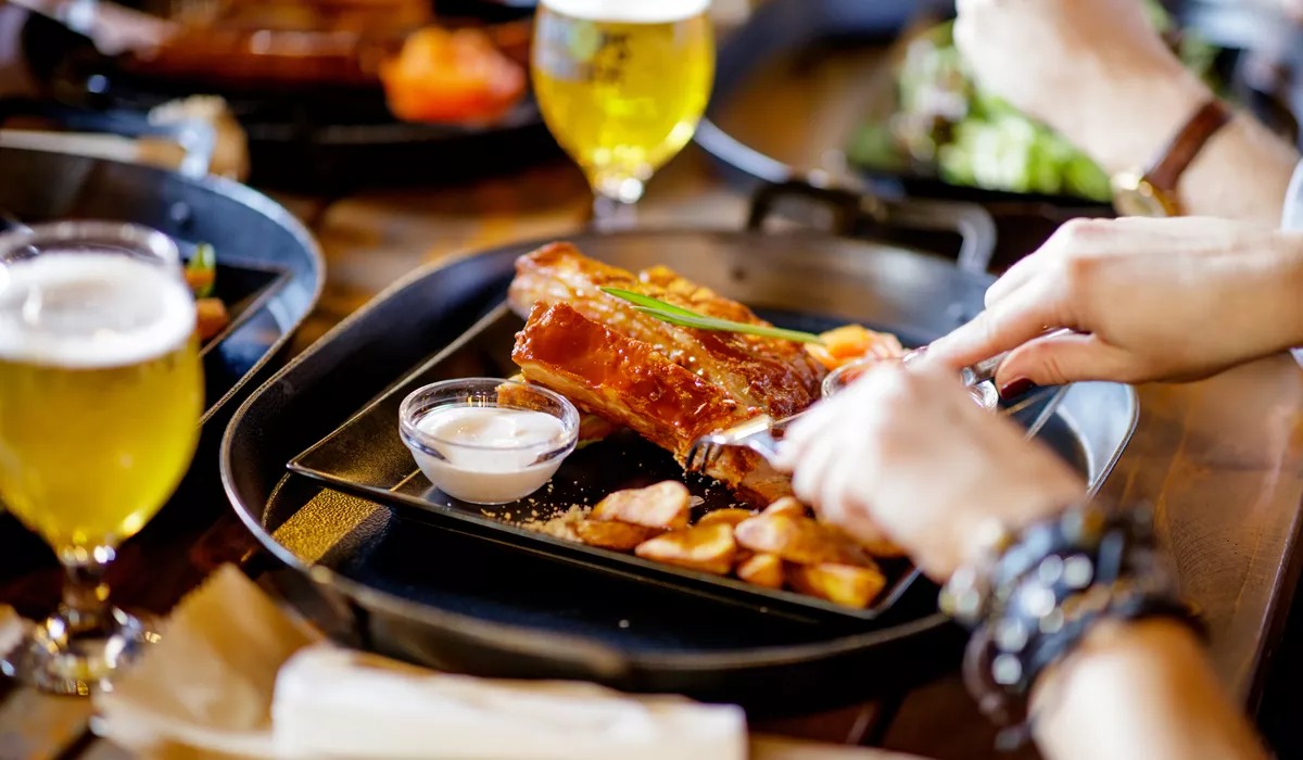Having Barbecue Pork Sparerib In A Pub