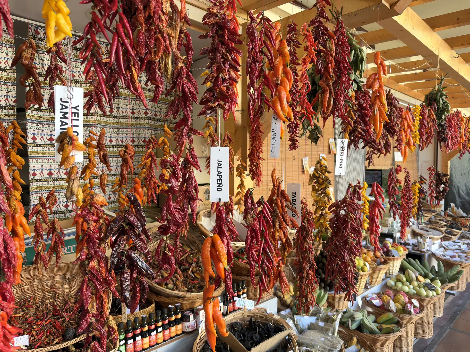 jalepeno-peppers-in-market-funchal-madeira.webp