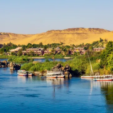 experience-river-nile-by-boat-aswan-egypt.jpg