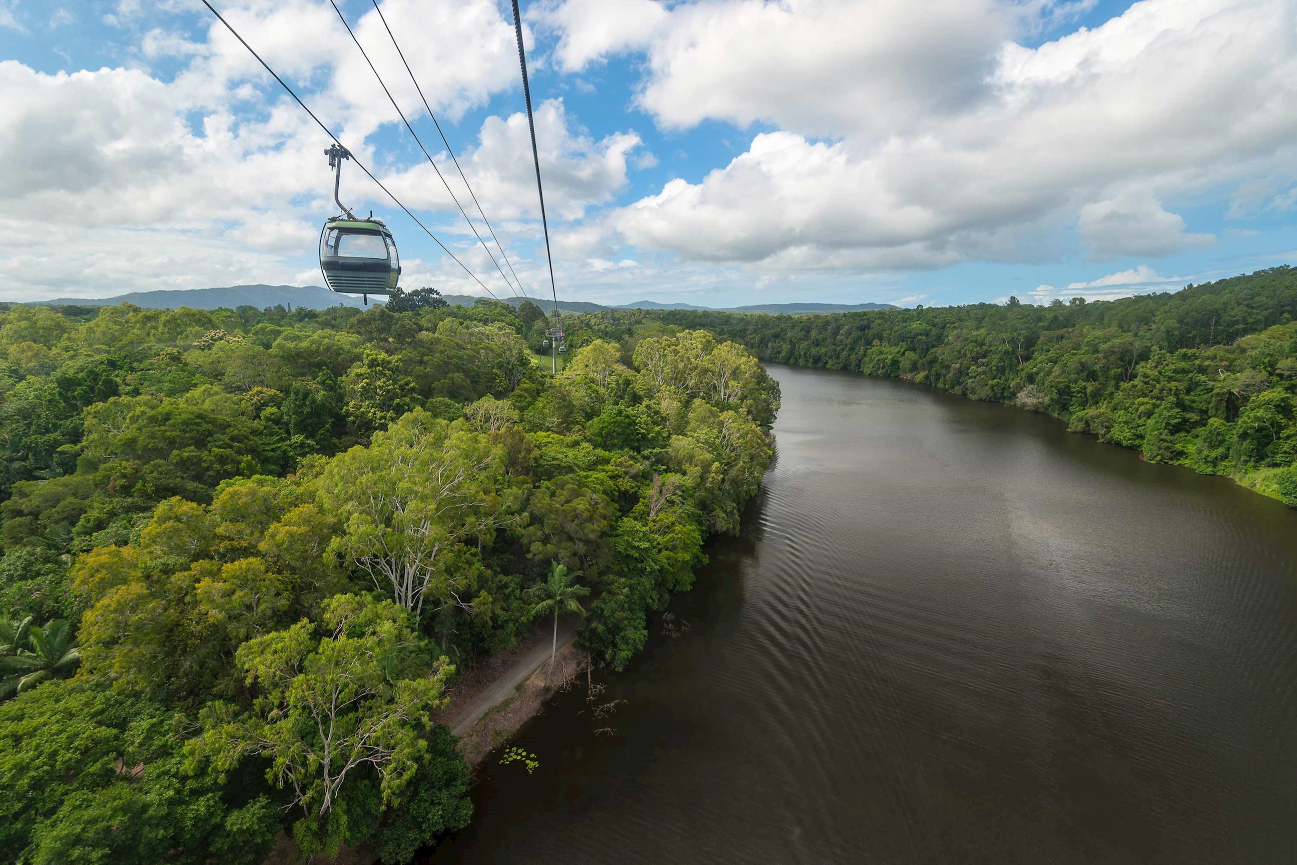 skyrail-rainforest-cableway-cairns-australia.jpg