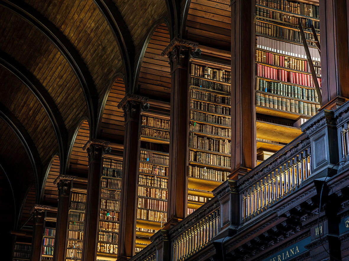 long-room-library-trinity-college-dublin-ireland.jpg