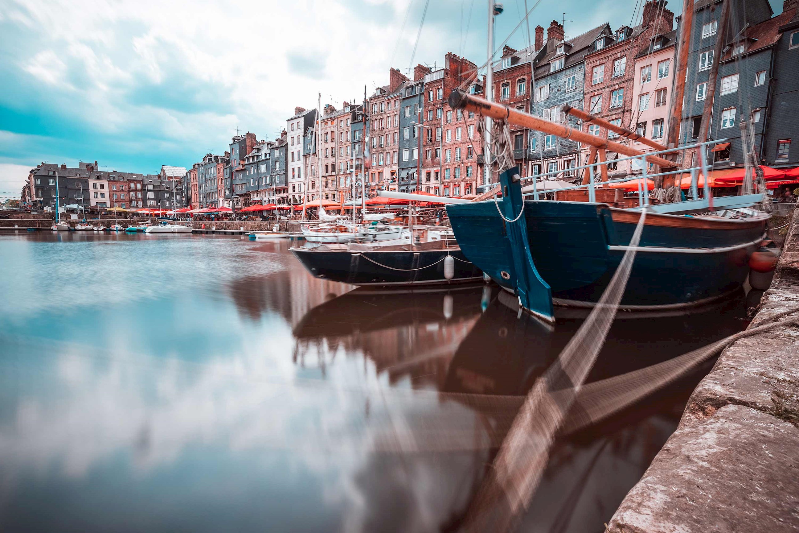 boats-harbor-honfleur-france.jpg