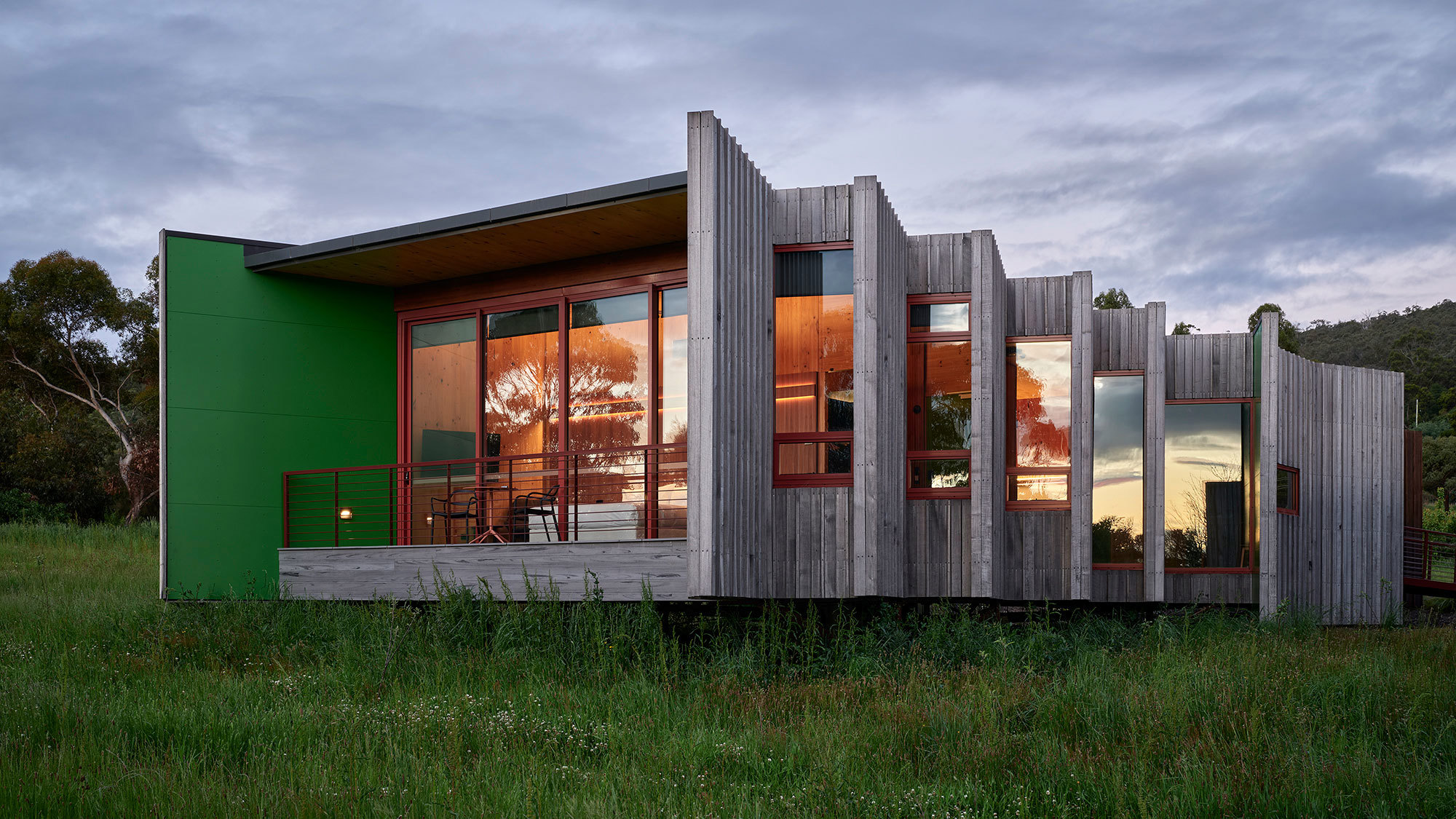 stay-iron-creek-bay-farmisorell-tasmania.jpg