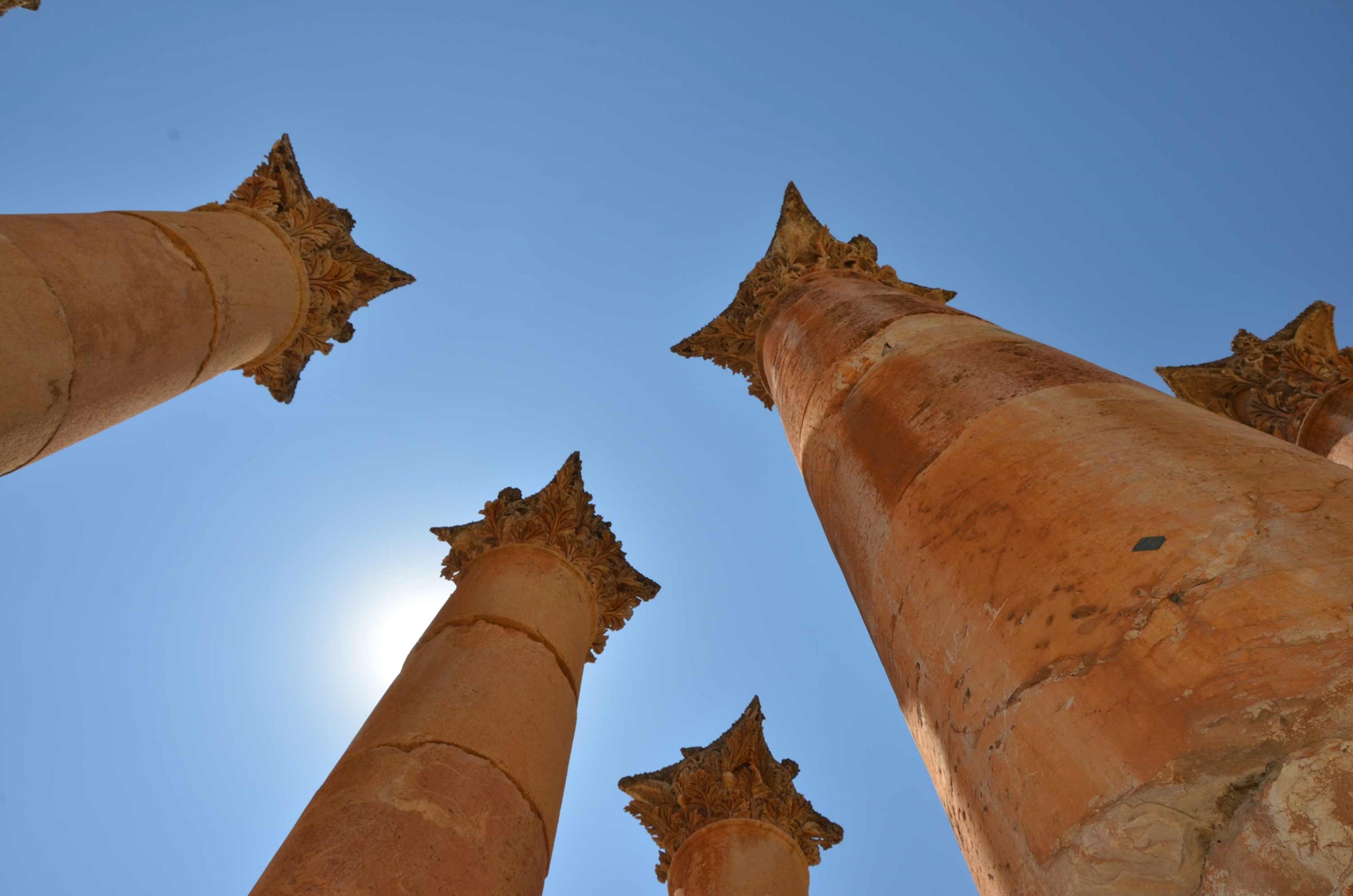 ruins-old-city-jerash-jordan.jpg