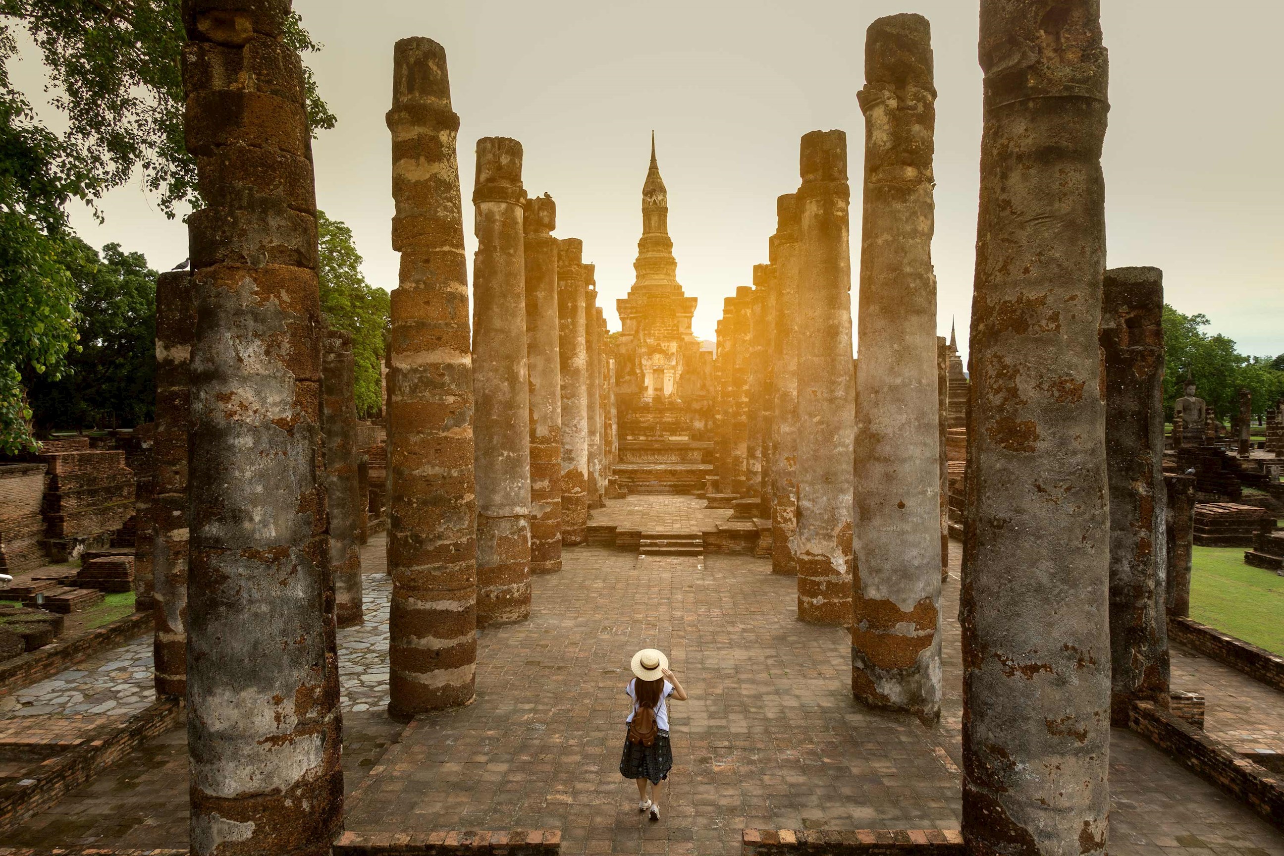 ancient-district-sukhothai-thailand.jpg
