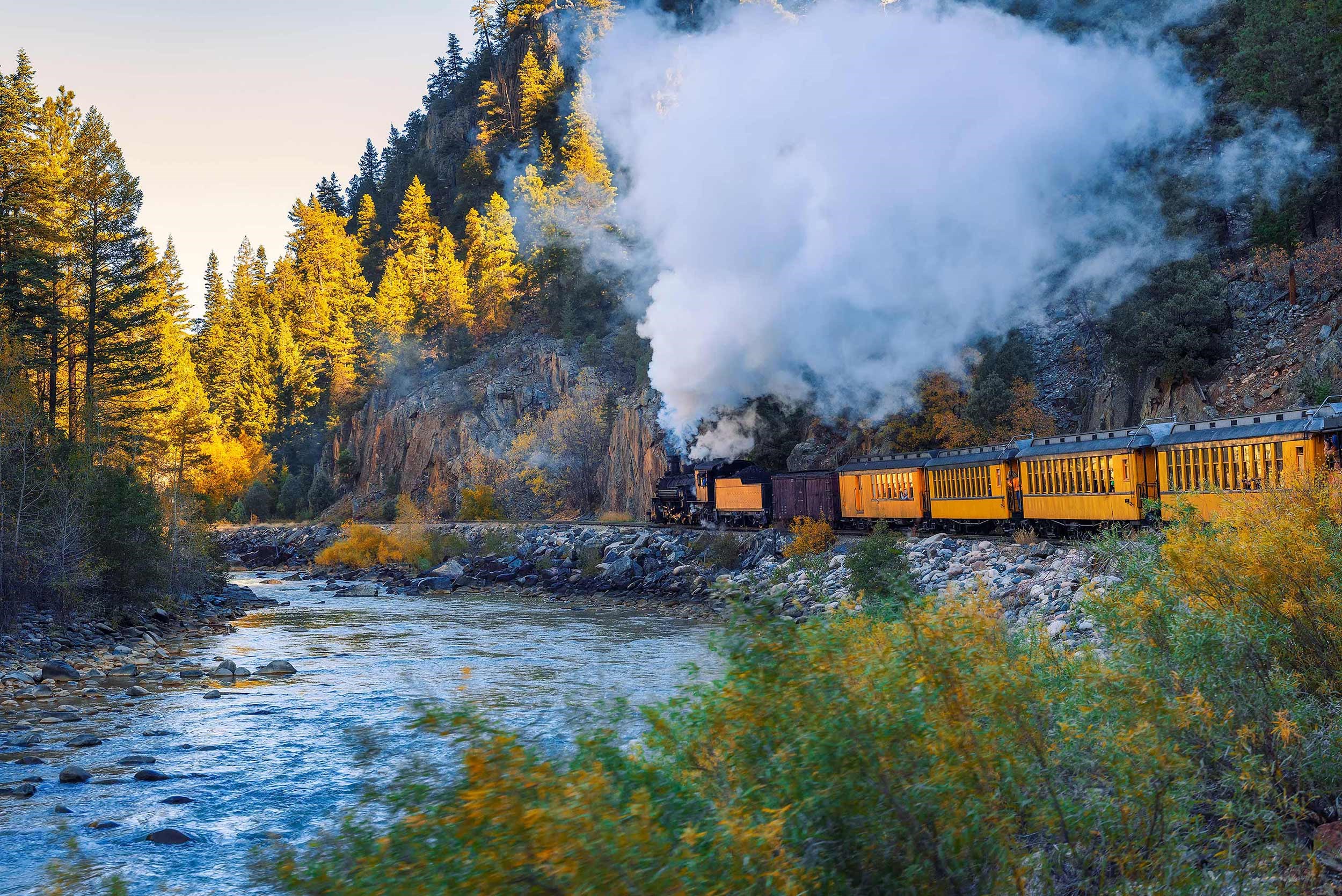 silverton-narrow-gauge-railroad-durango-usa.jpg