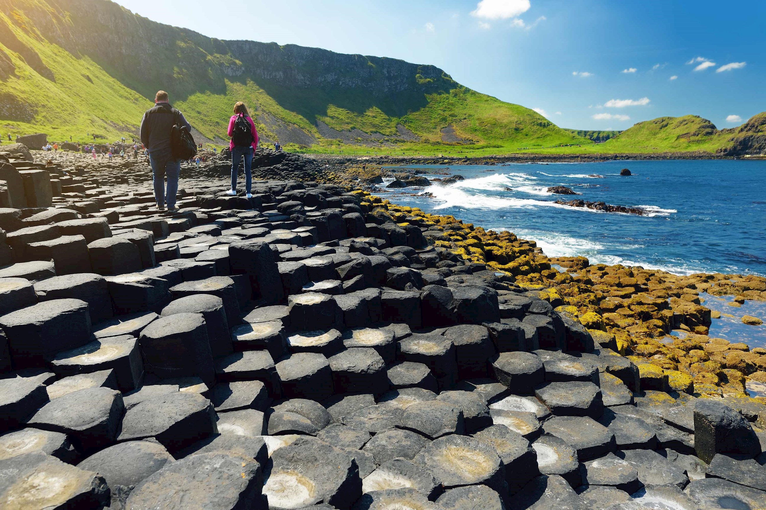 discover-giants-causeway-explore-iconic-natural-landmark-county-antrim-northern-ireland.jpg