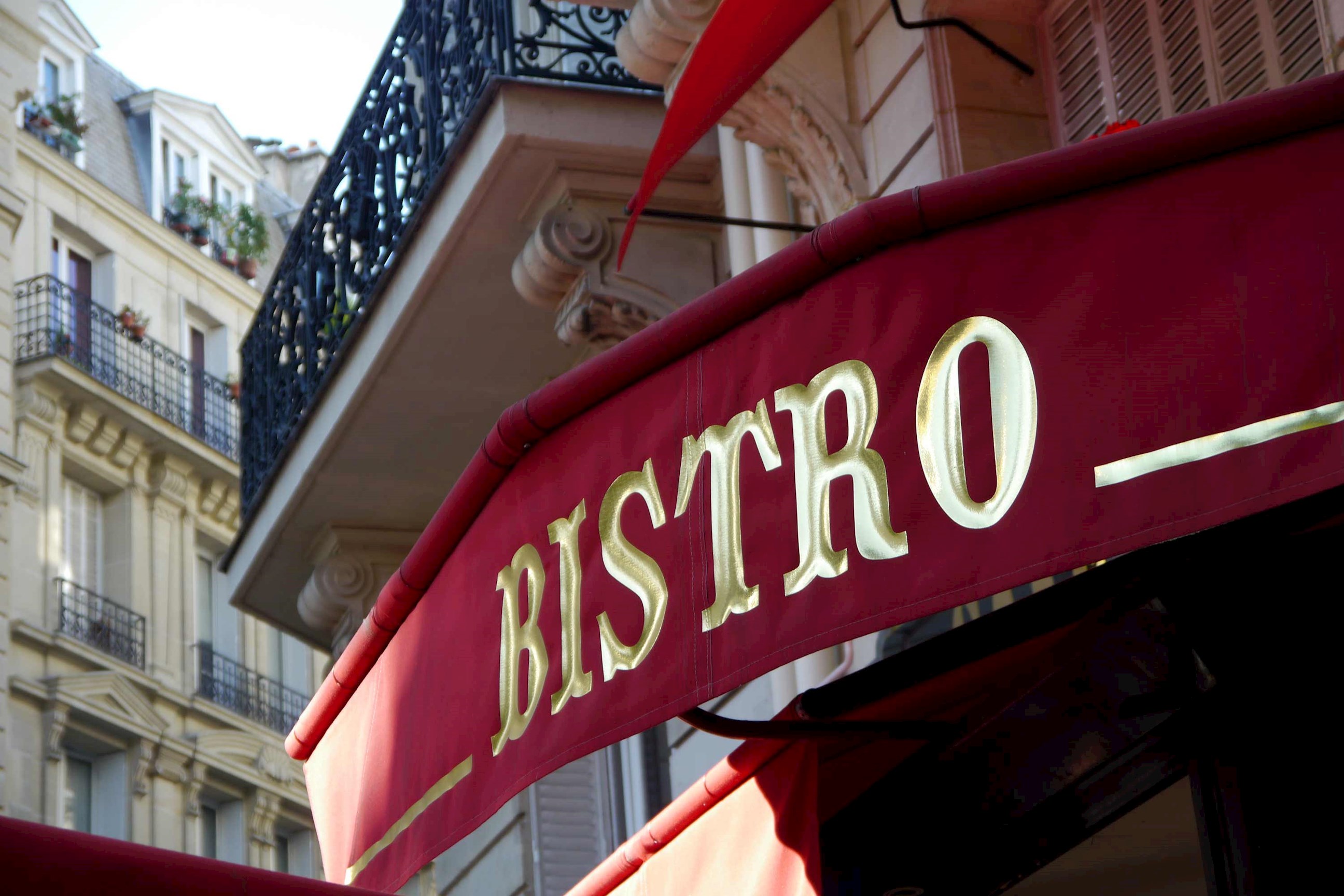 cafe-bistro-paris-france.jpg