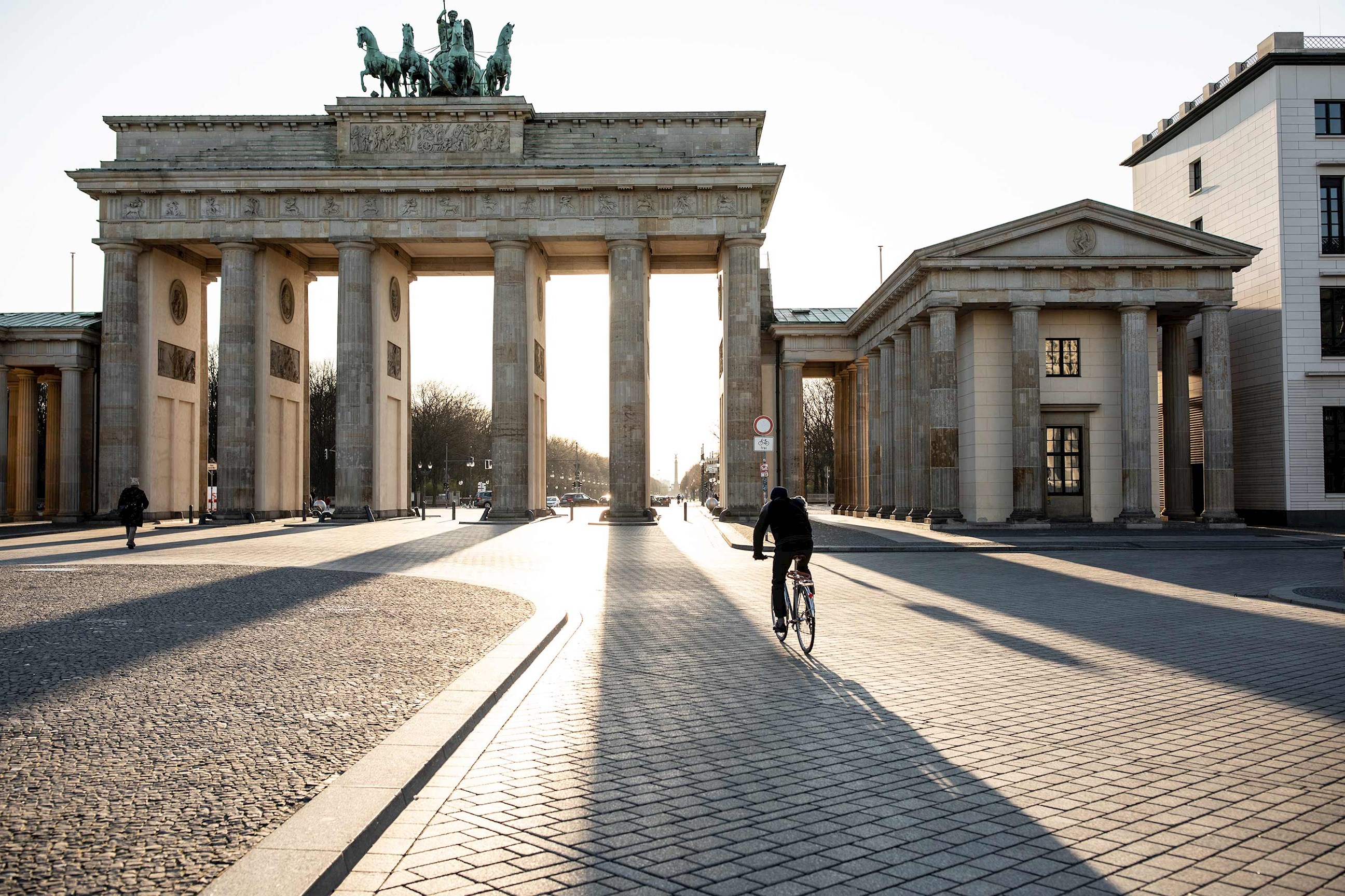 brandenburger-tor-berlin-germany.jpg