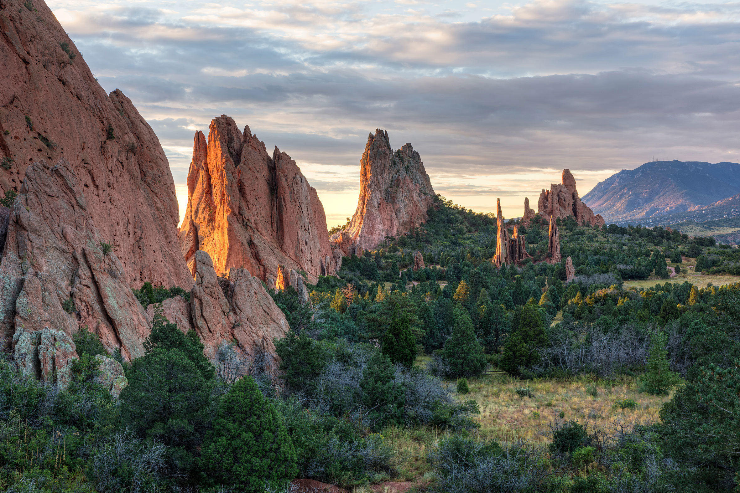 garden-of-the-gods-colorado-spring-colorado.jpg