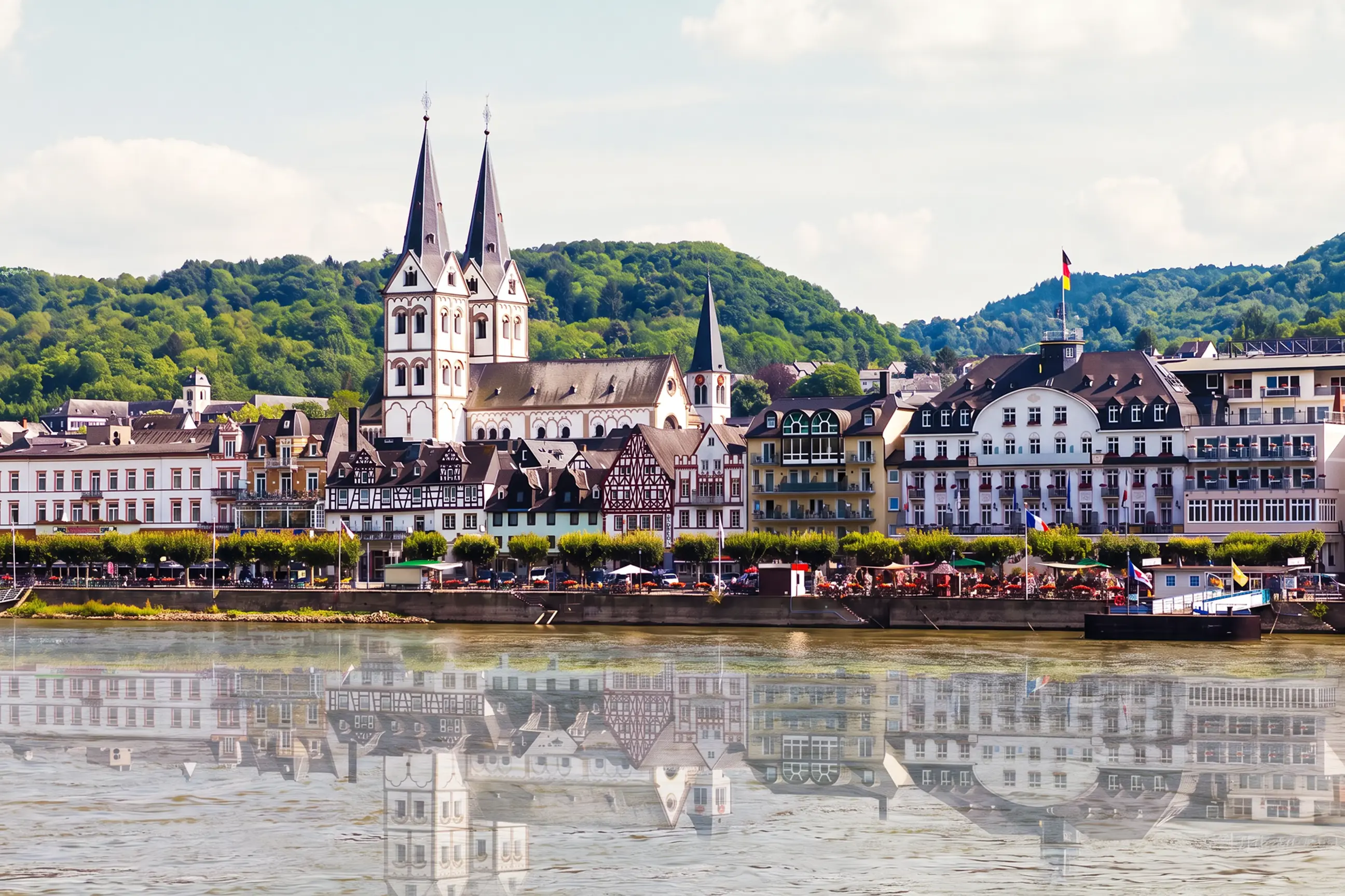day-hero-view-of-boppard-rhine-germany.webp
