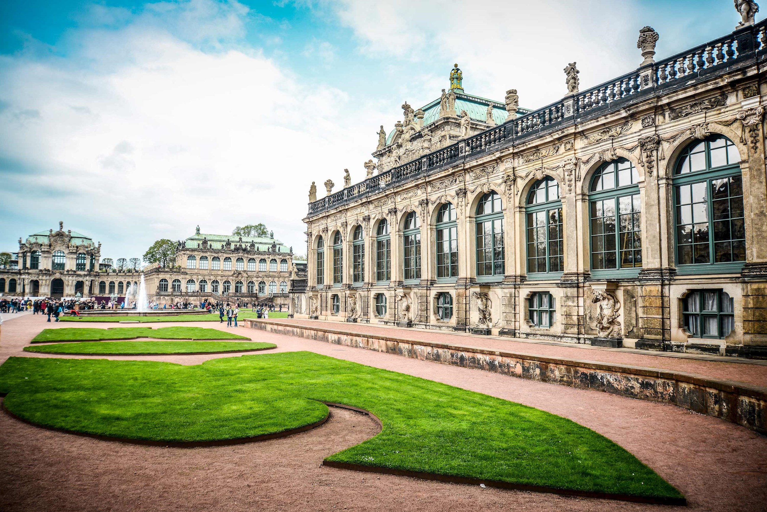 zwinger-courtyard-dresden-germany.jpg