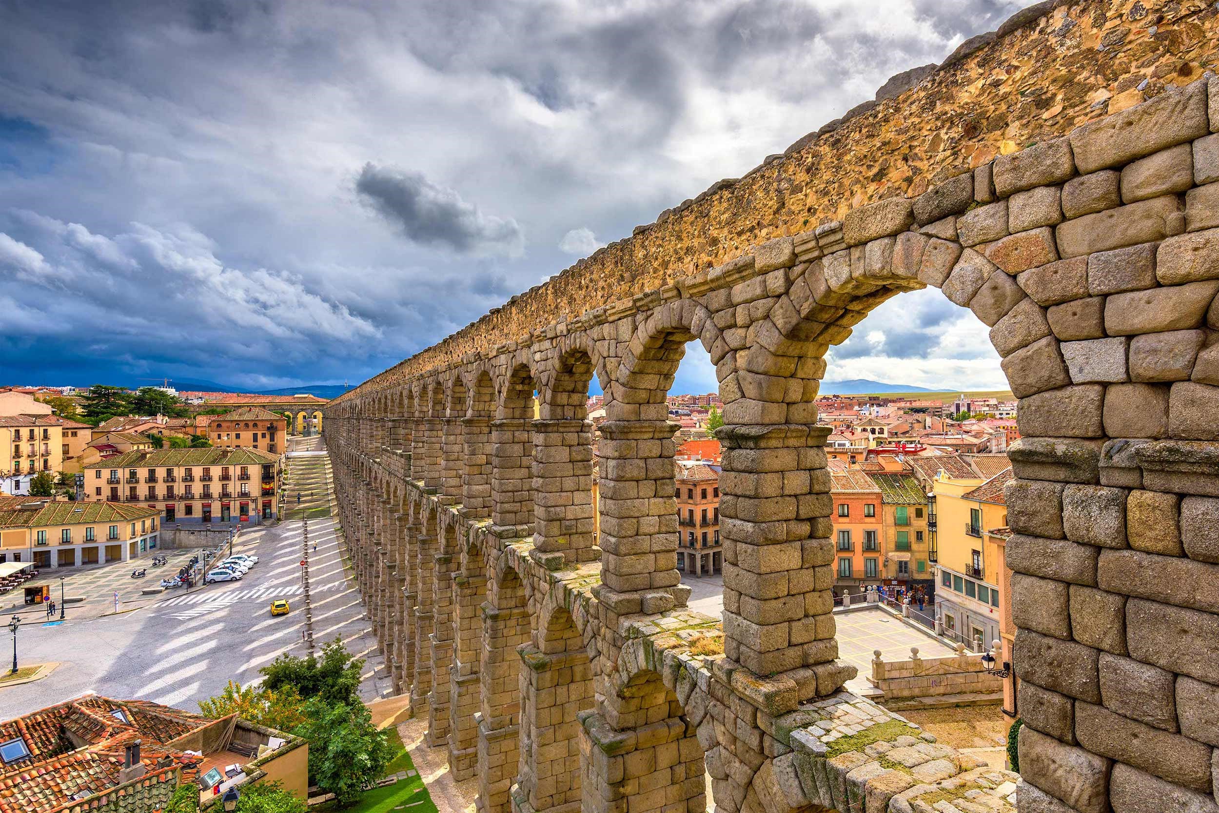 roman-aqueduct-segovia-spain.jpg