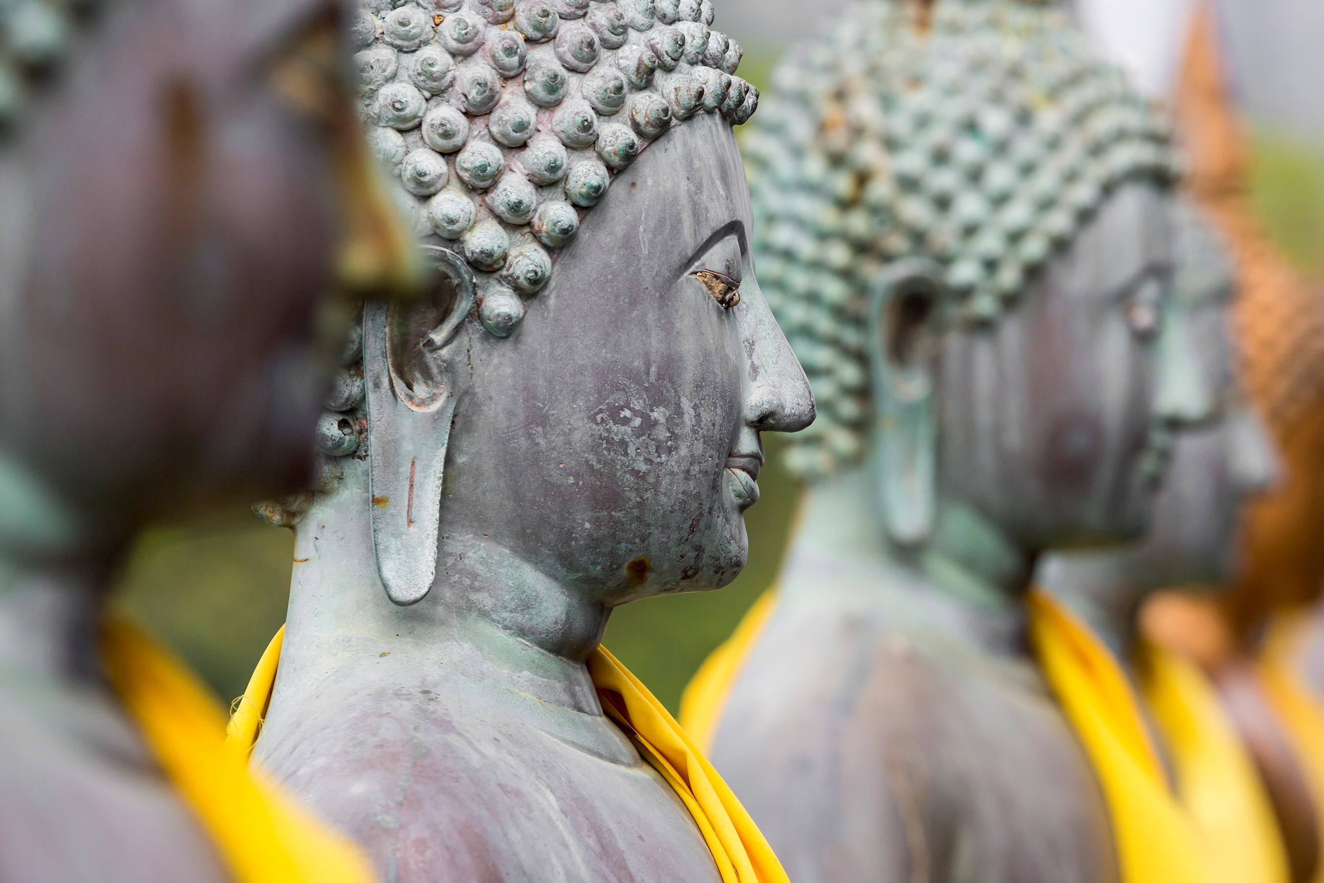 buddha-statue-colombo-sri-lanka.jpg
