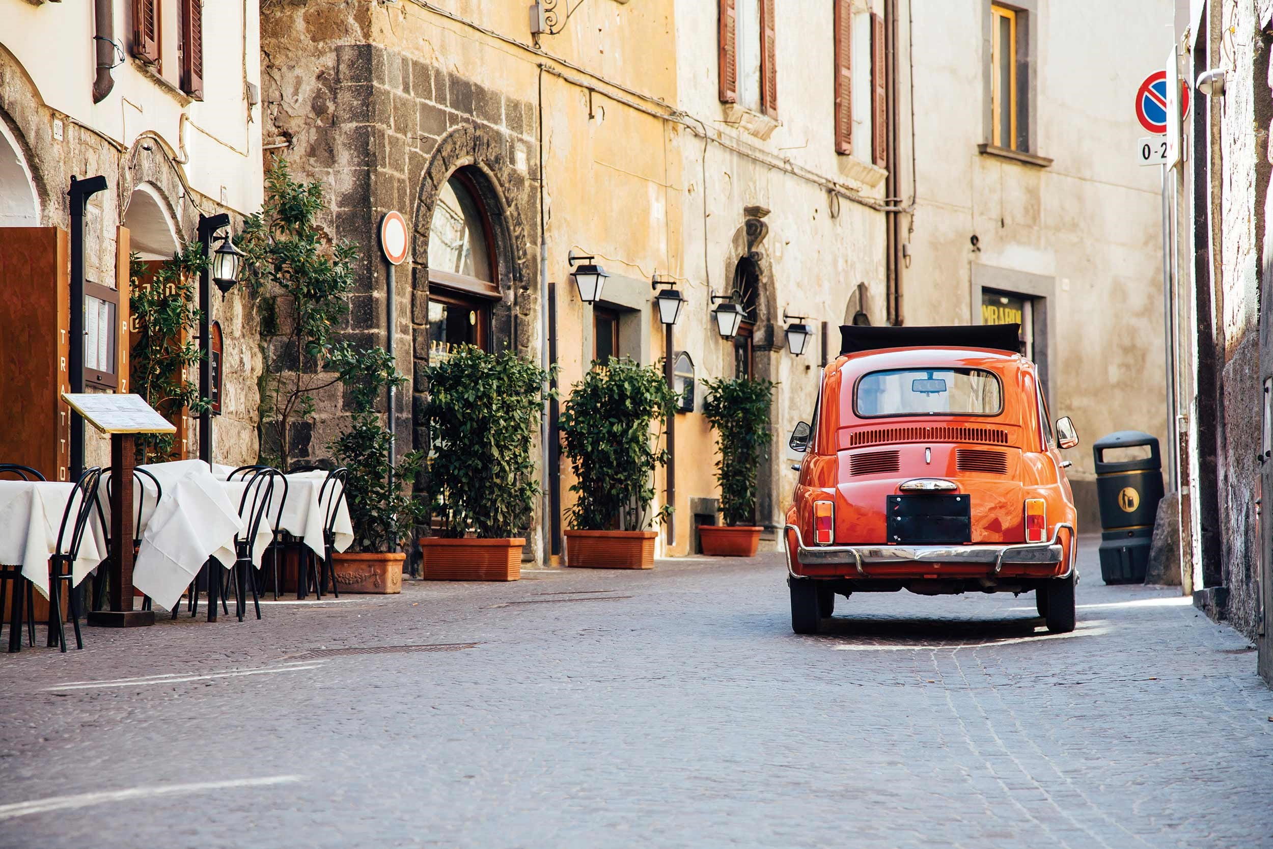 car-street-rome-italy.jpg