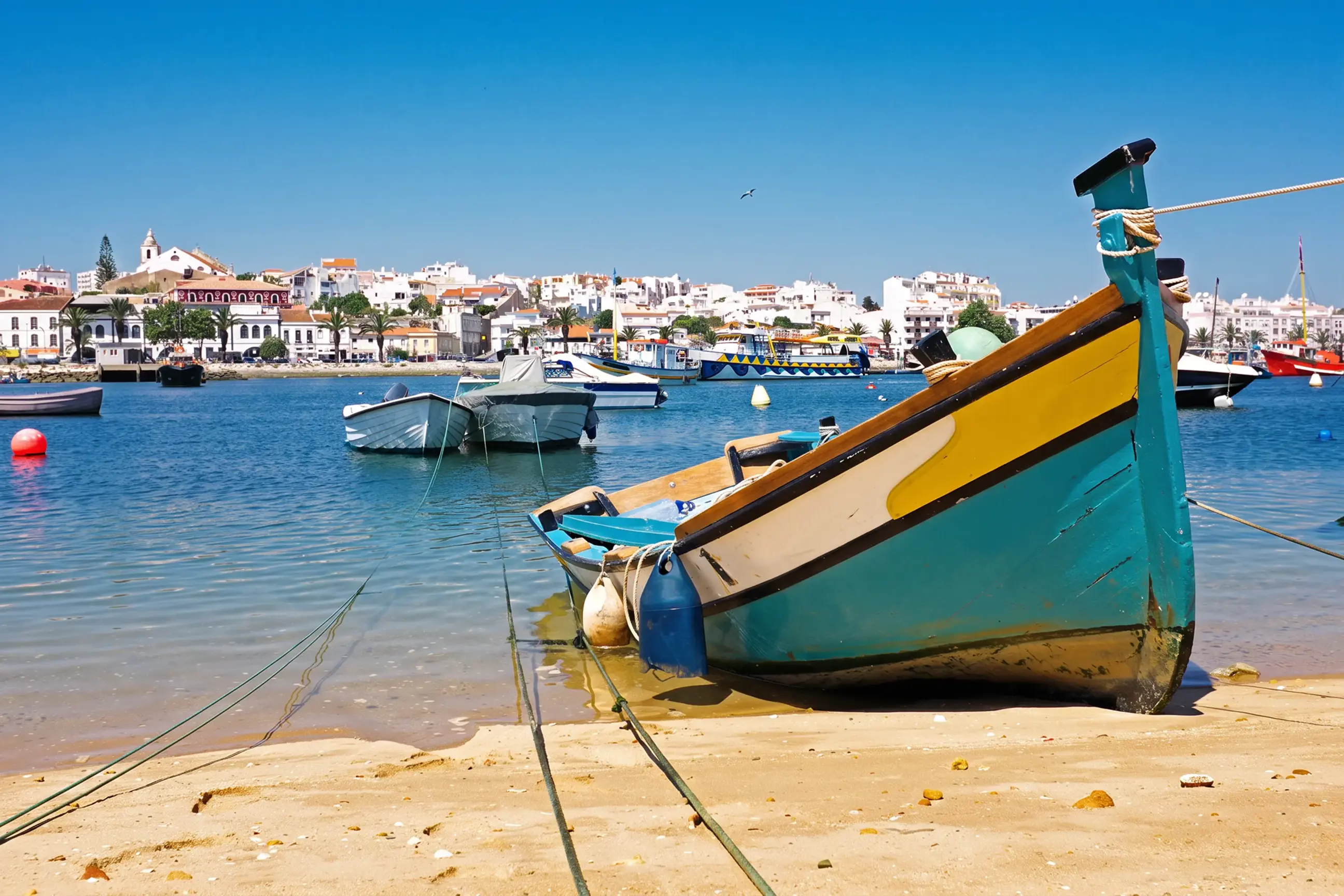 day-hero-view-on-lagos-in-portugal-178474183.webp