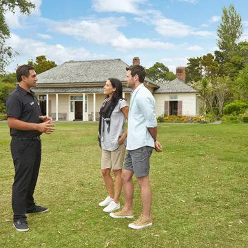 visit-waitangi-national-trust-bay-islands-new-zealand.jpg