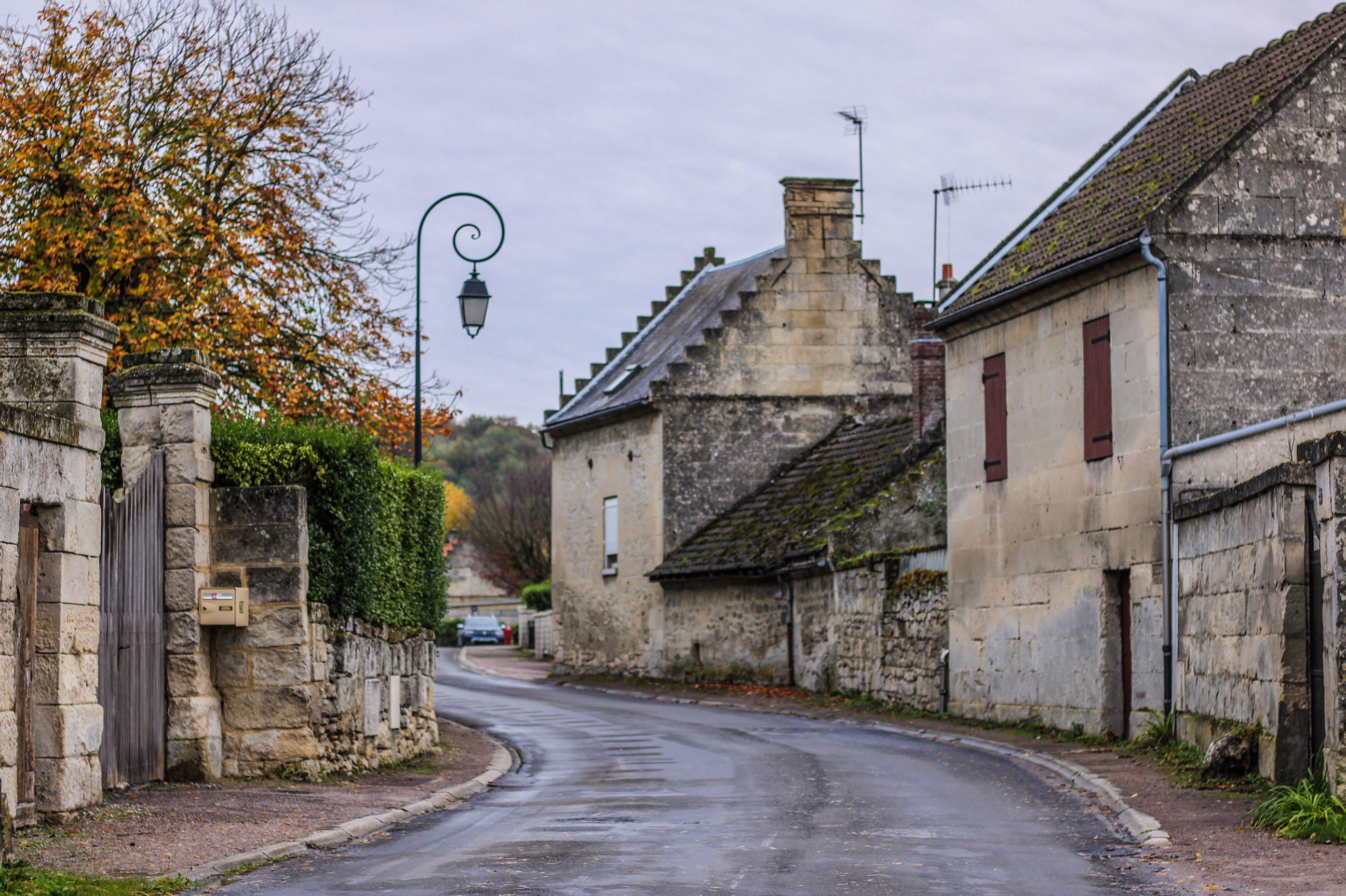 french-village-lens-france-1.jpg