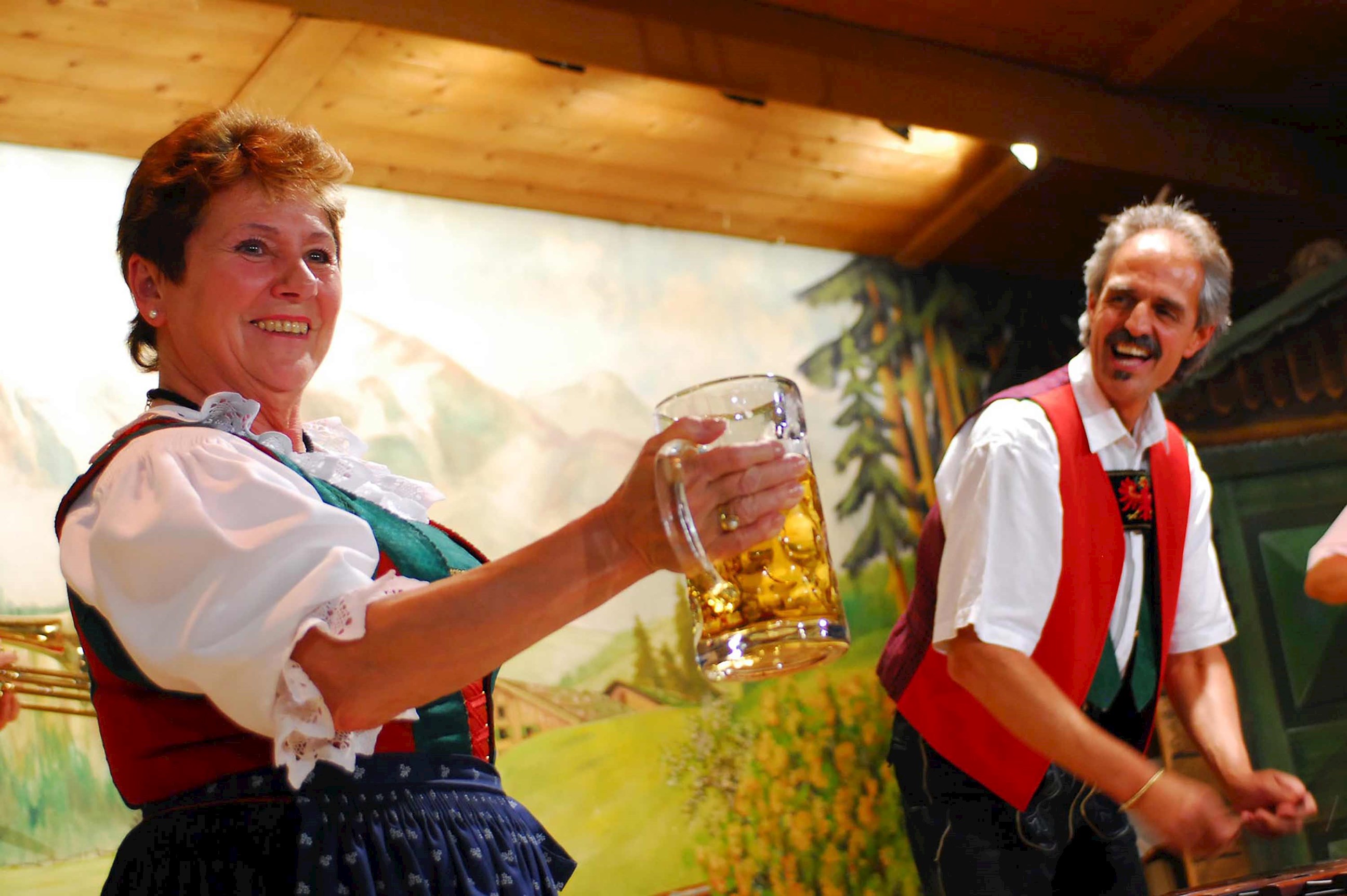 tyrolean-evening-dinner-innsbruck-austria.jpg