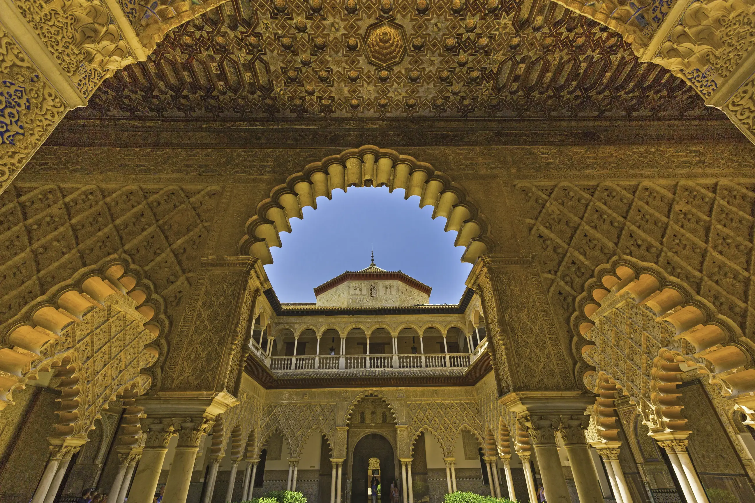 day-hero-courtyard-of-the-maidens-seville-spain.webp