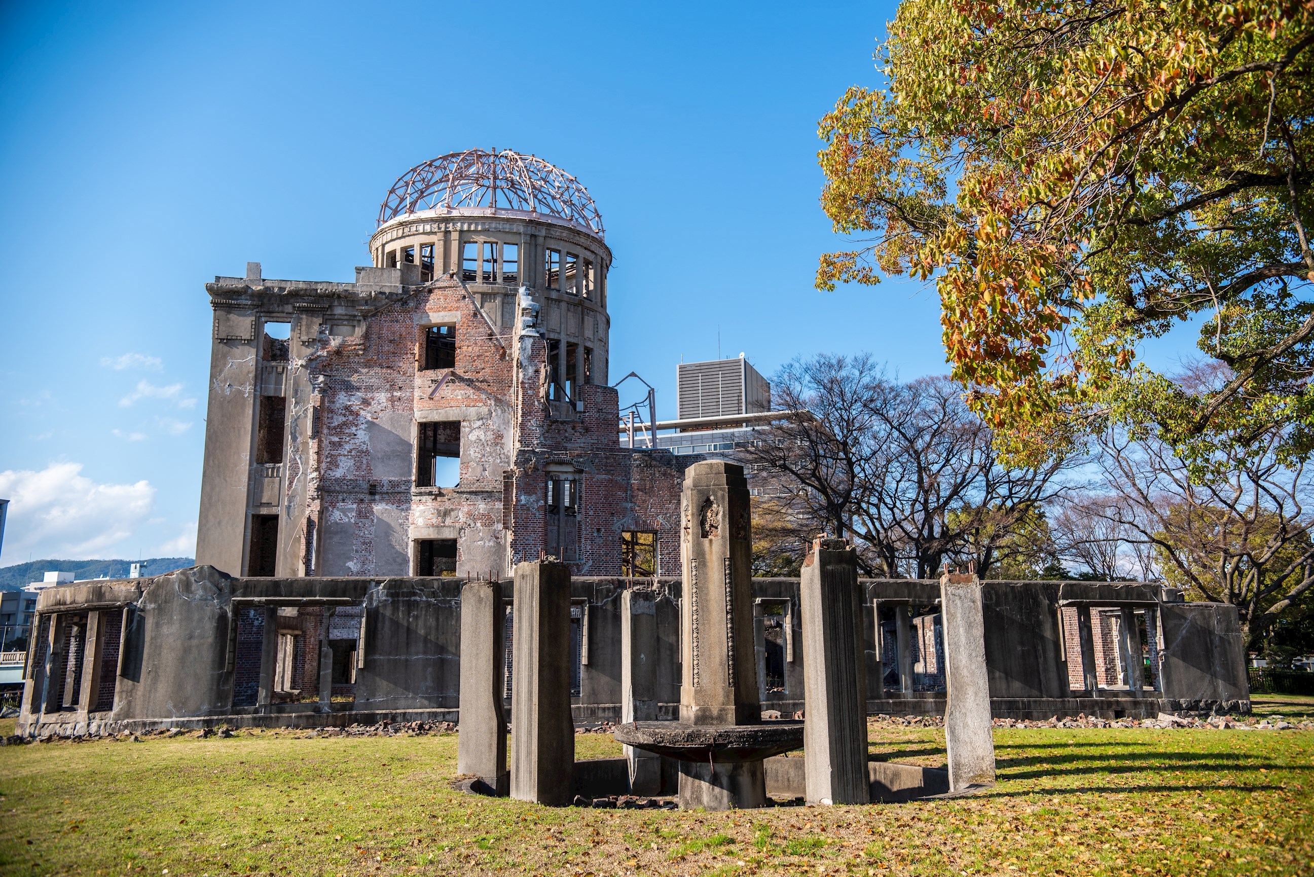atomic-bomb-site-hiroshima-japan.jpg